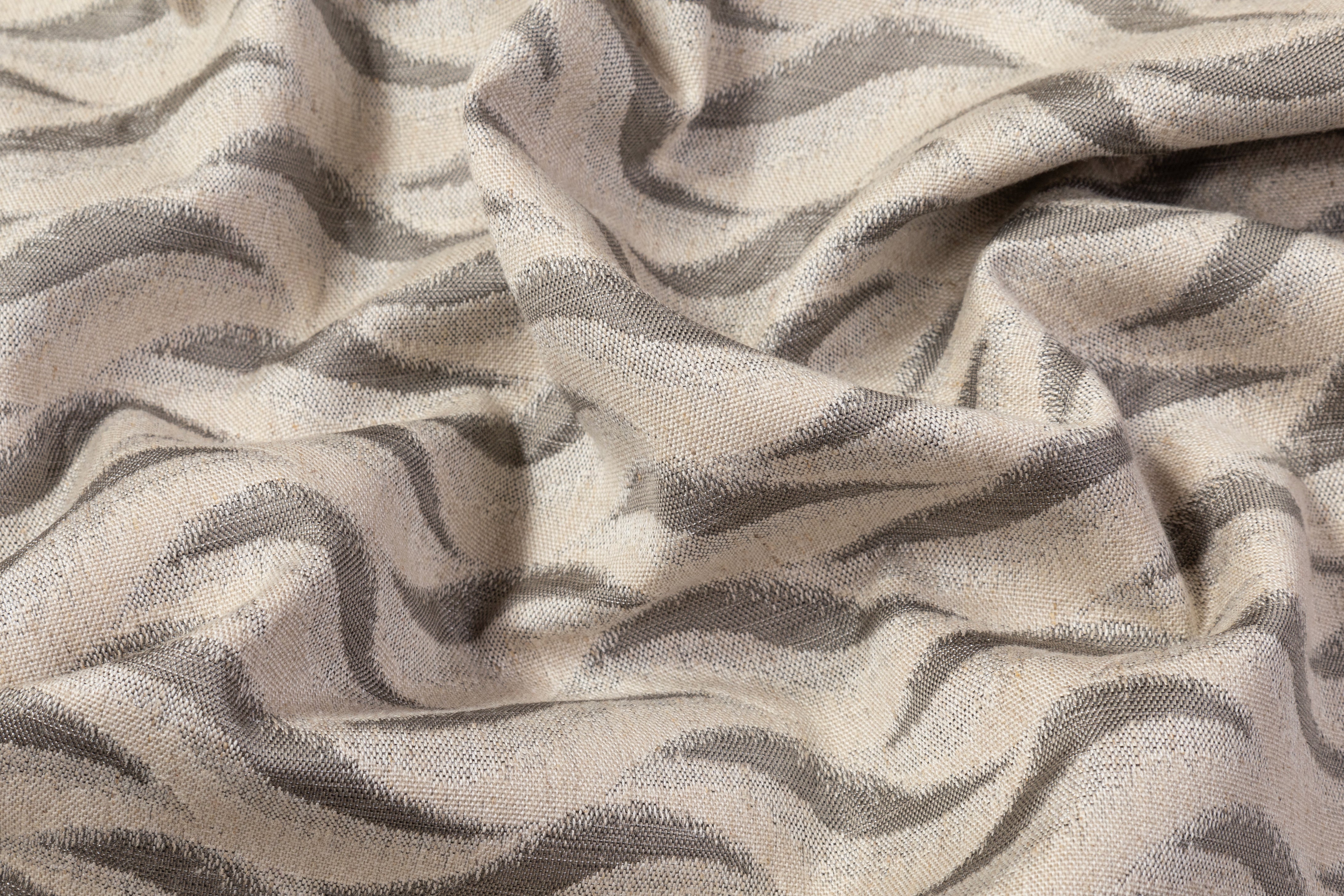 Wavy Italian Cotton Nylon Brocade - Gray / Taupe
