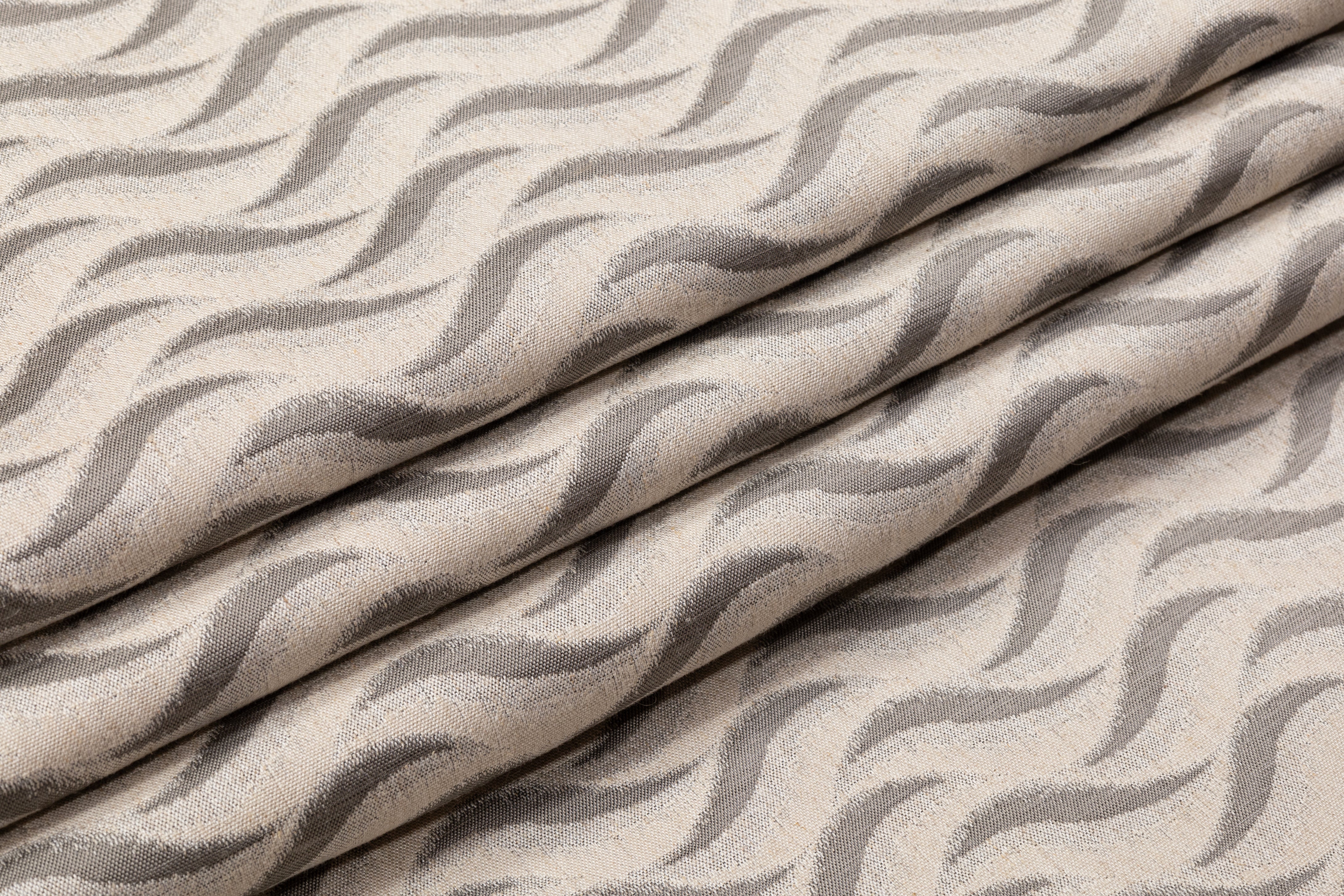 Wavy Italian Cotton Nylon Brocade - Gray / Taupe