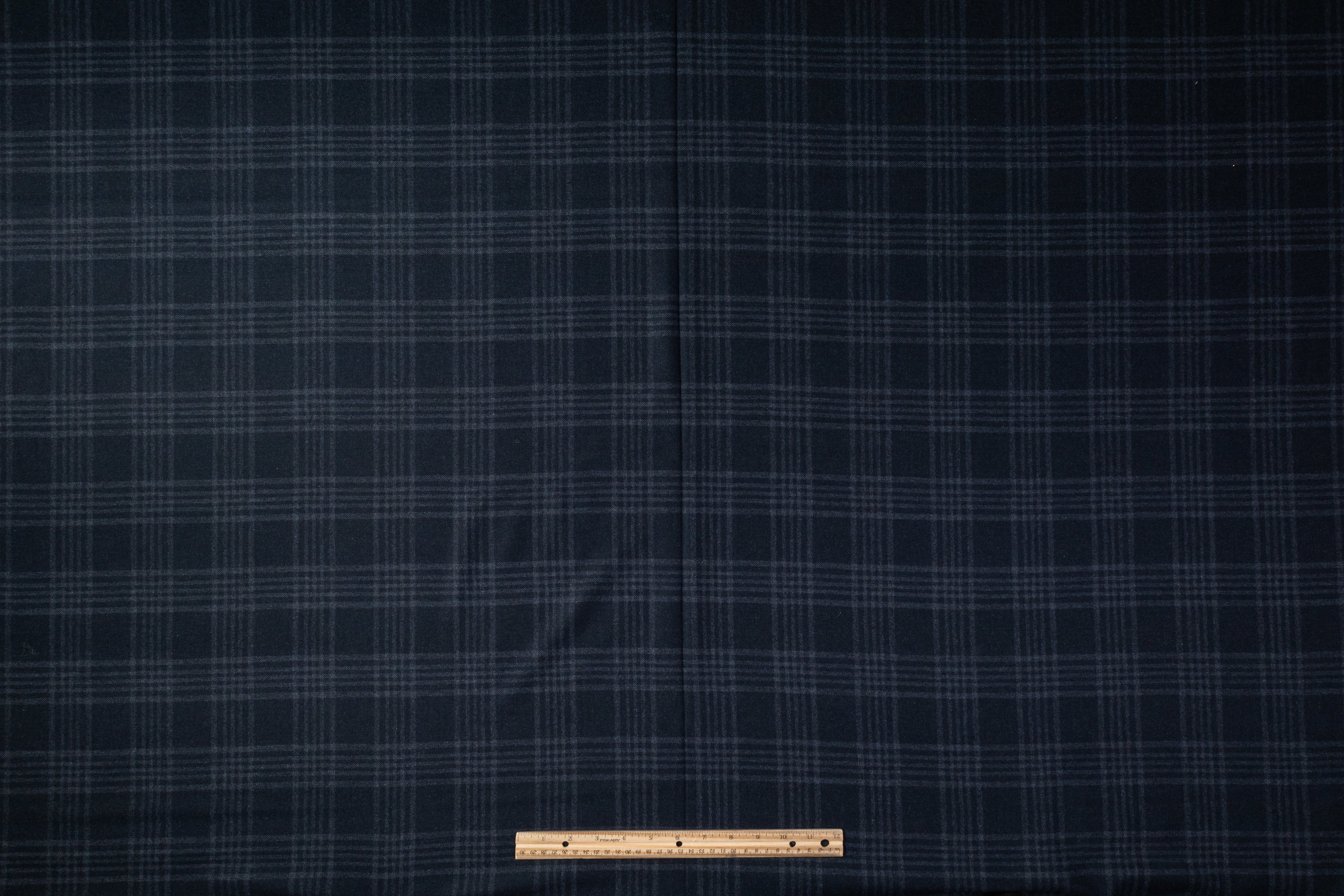 Ermenegildo Zegna - Trofeo Wool and Cashmere Suiting - Charcoal Gray