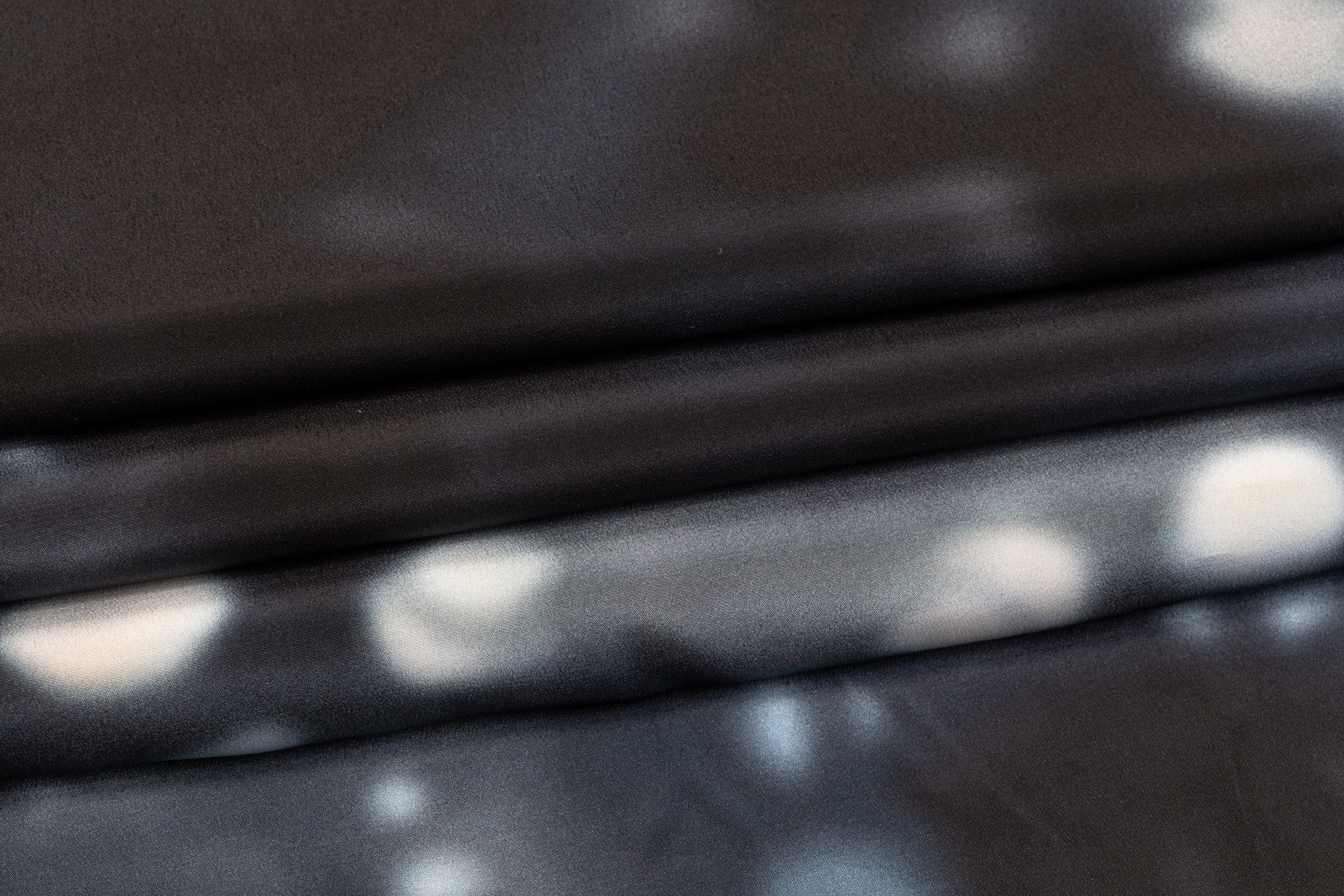 Abstract Silk Crepe De Chine - Black / Blue / White