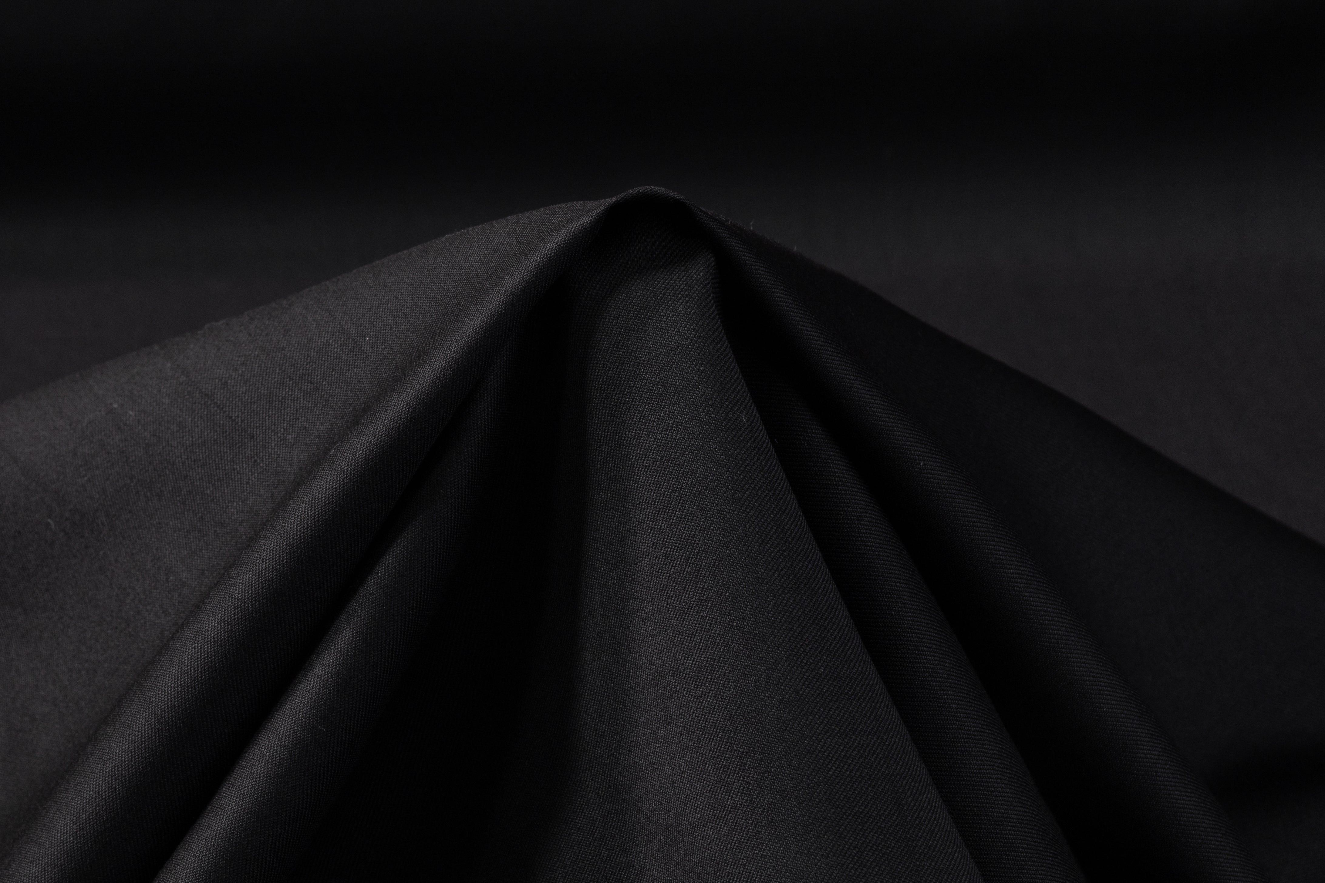 Super 130s Italian Wool Suiting - Black