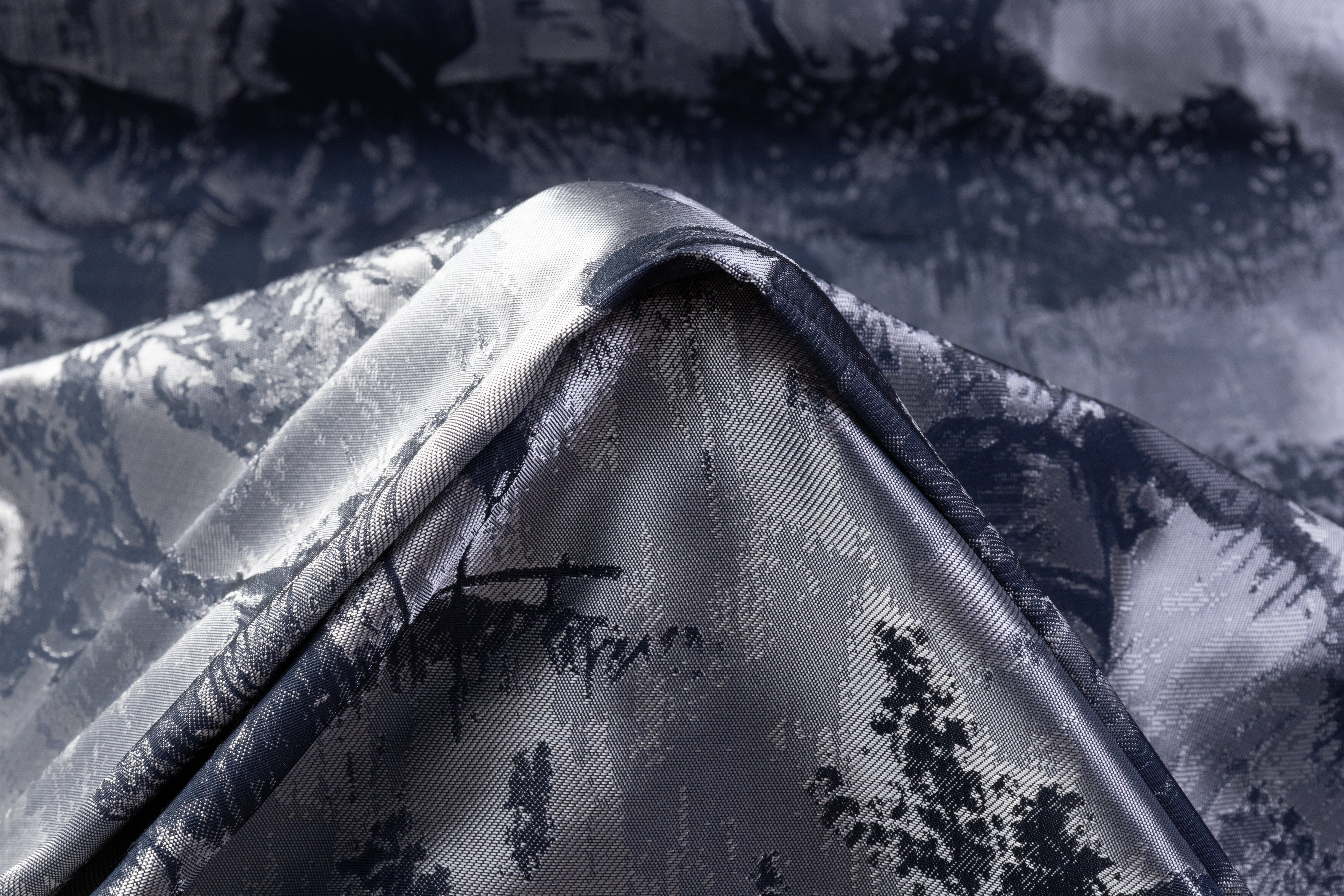 Armani - Italian Silk Blend Toile Jacquard - Blue