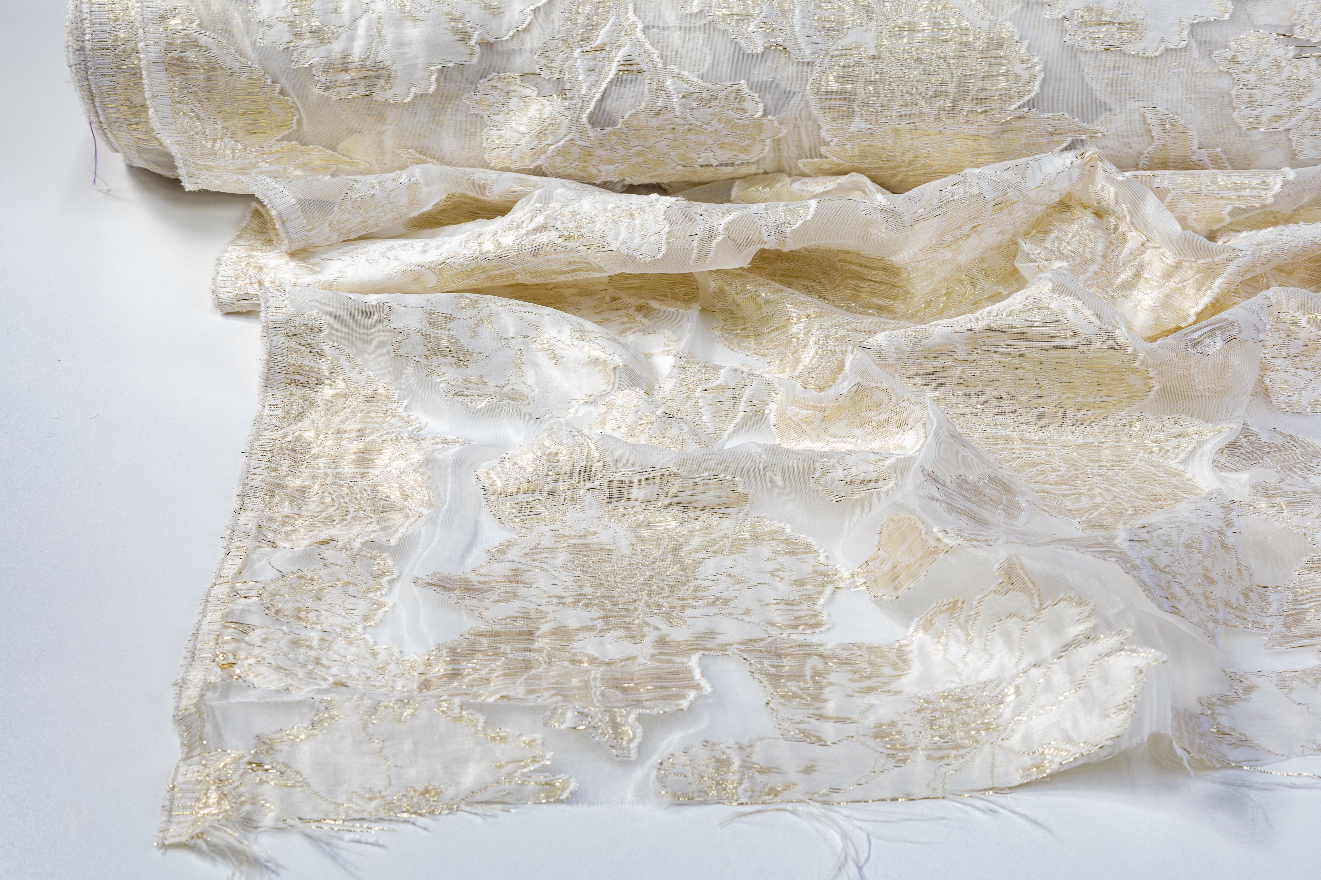 Floral Metallic Organza FIl Coupé - Ivory / Gold
