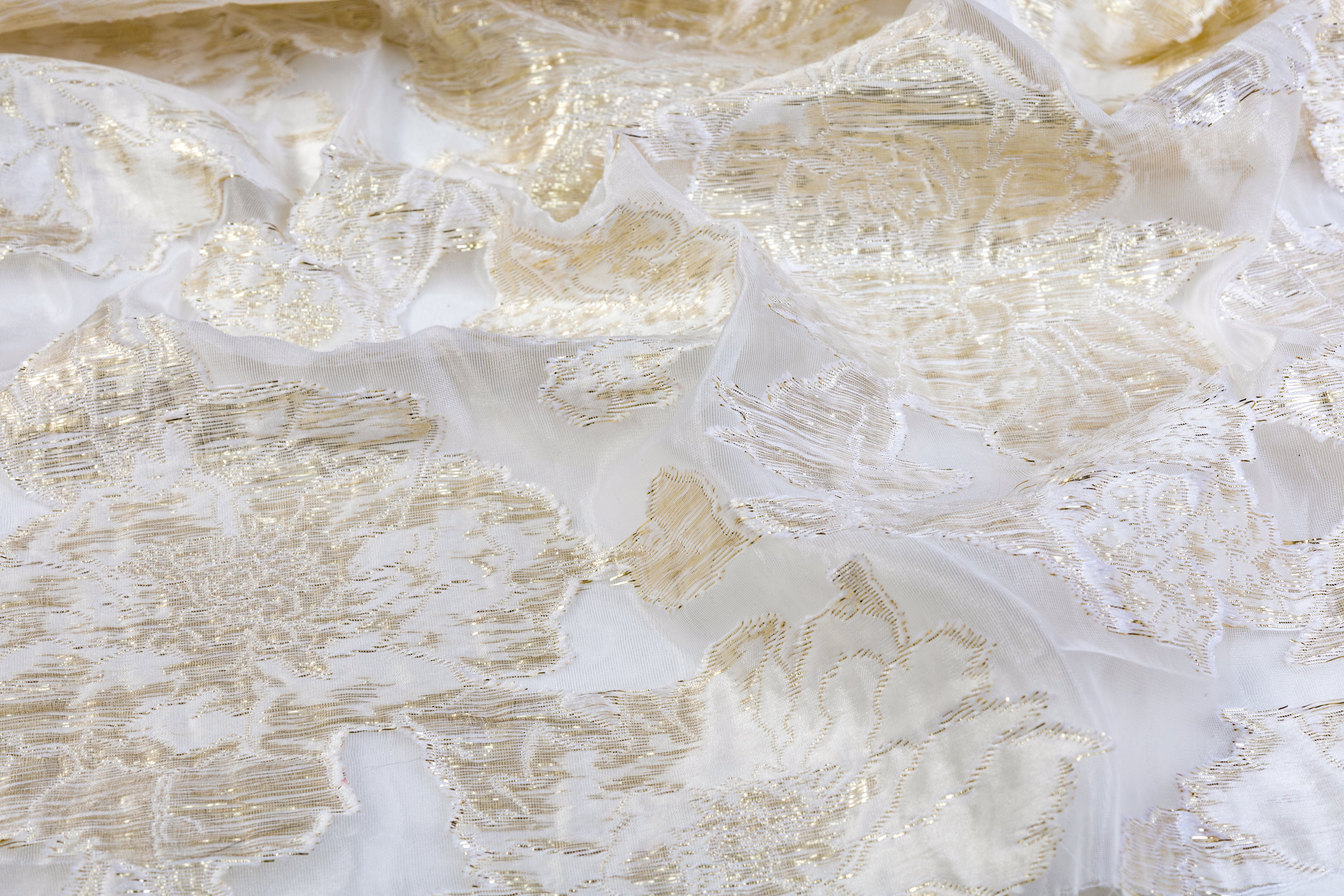 Floral Metallic Organza FIl Coupé - Ivory / Gold