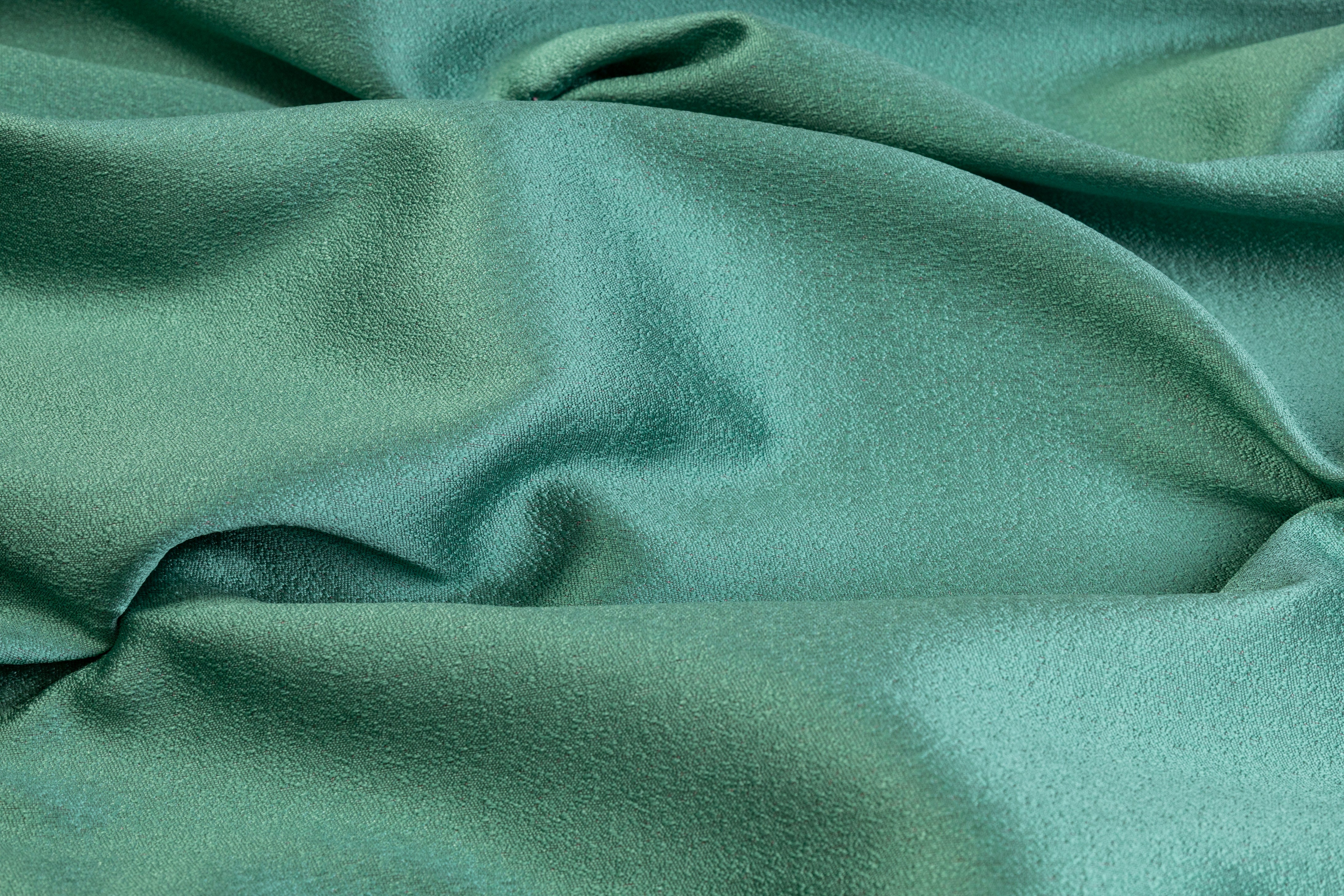 Double Faced Pebble Crepe - Mint / Dusty Rose