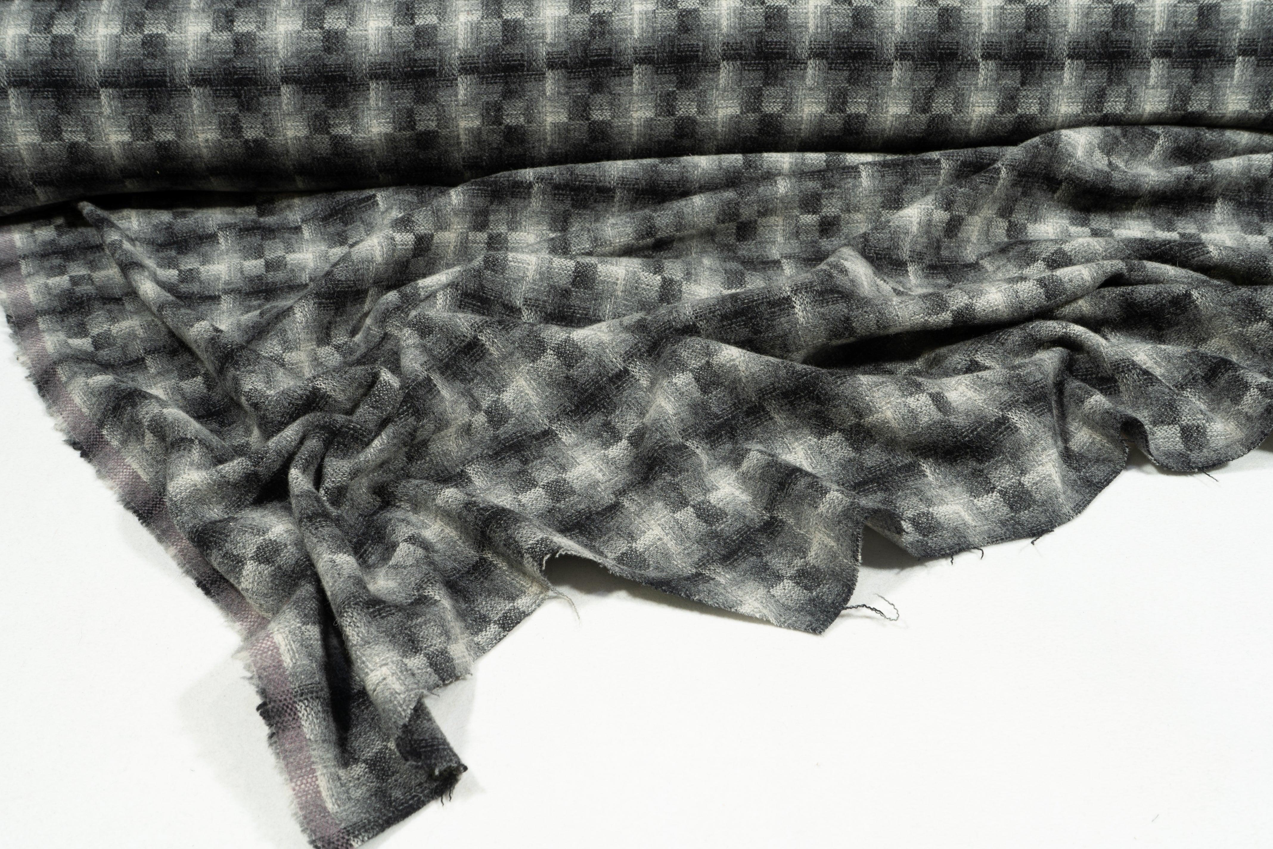 Washed Gray Checked Italian Wool - Prime Fabrics