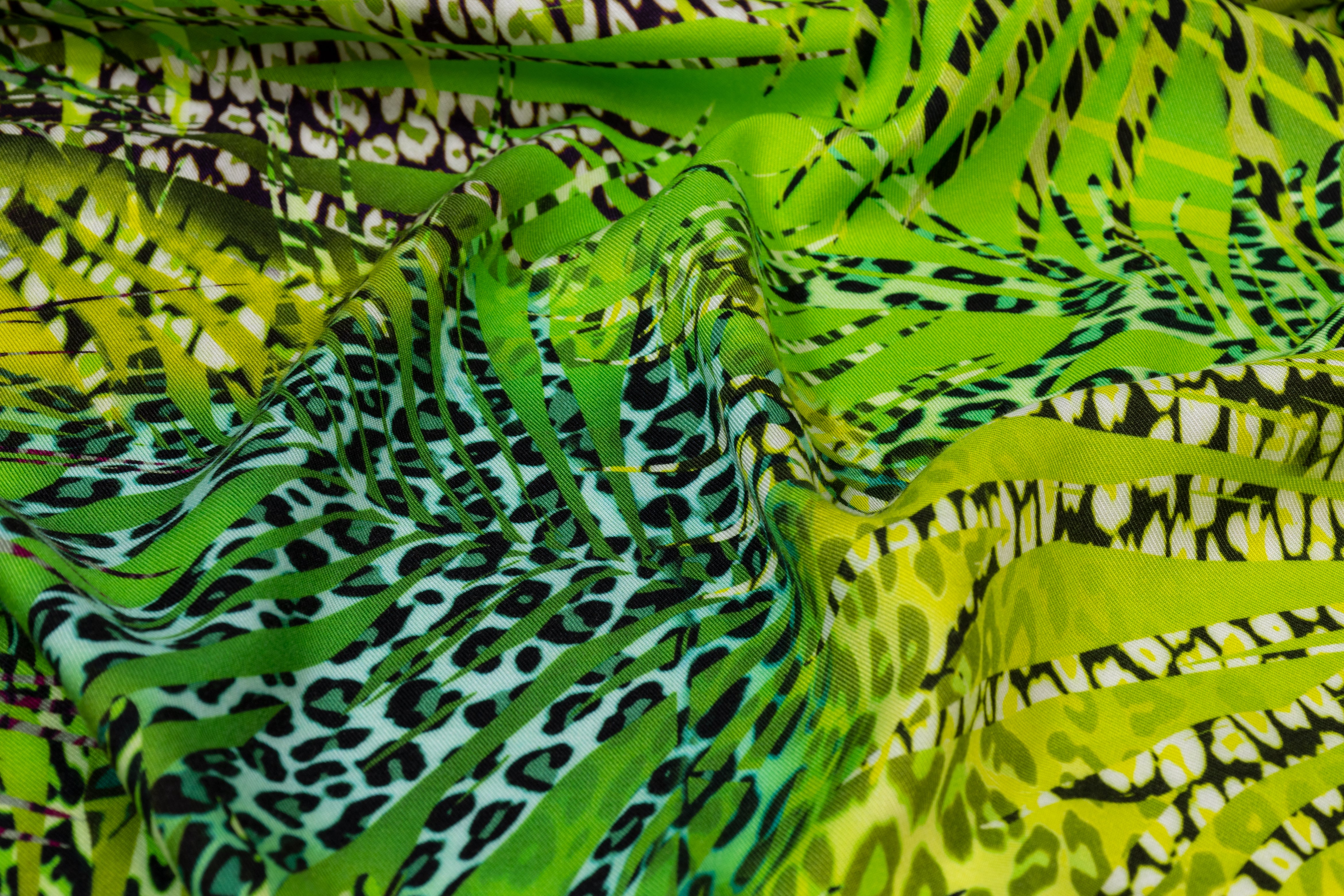 Palm Leaves Cheetah Print Viscose - Green and Blue