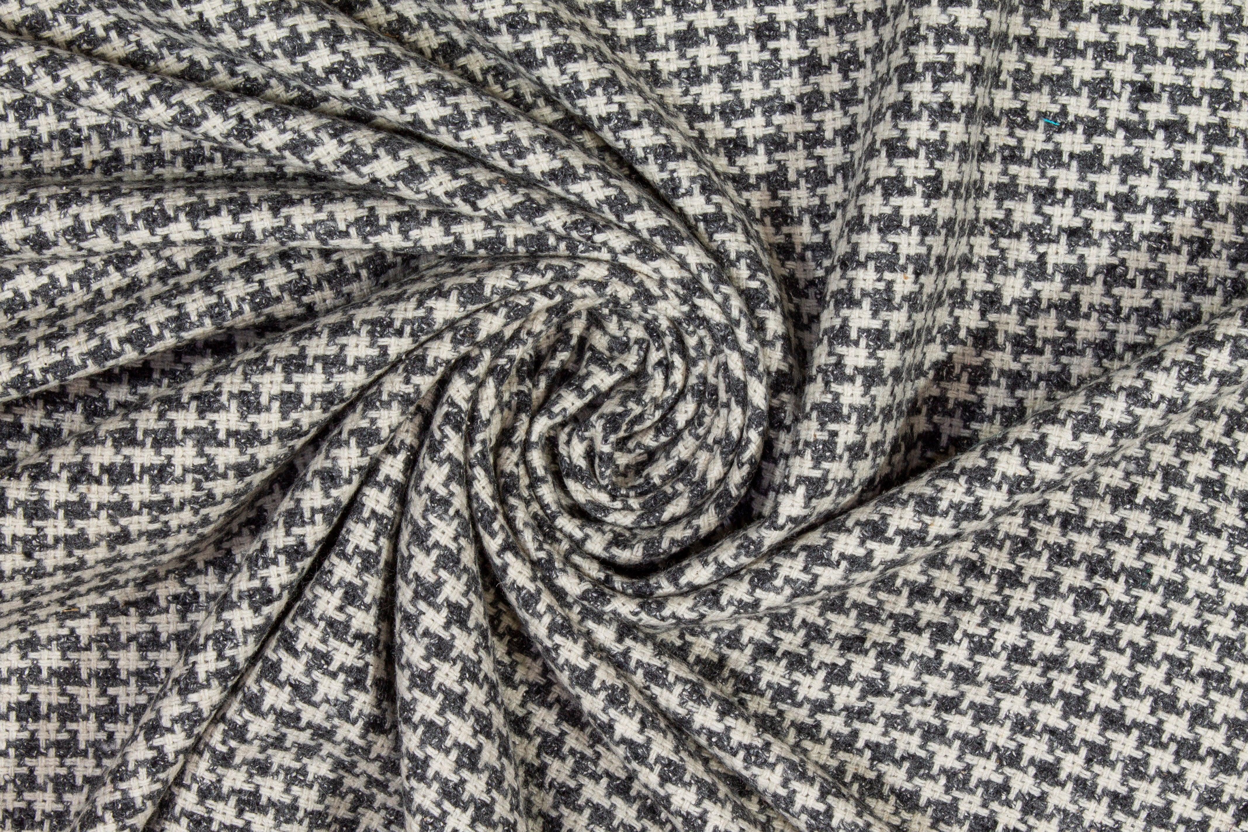 Gray and Off White Houndstooth Wool Tweed - Prime Fabrics