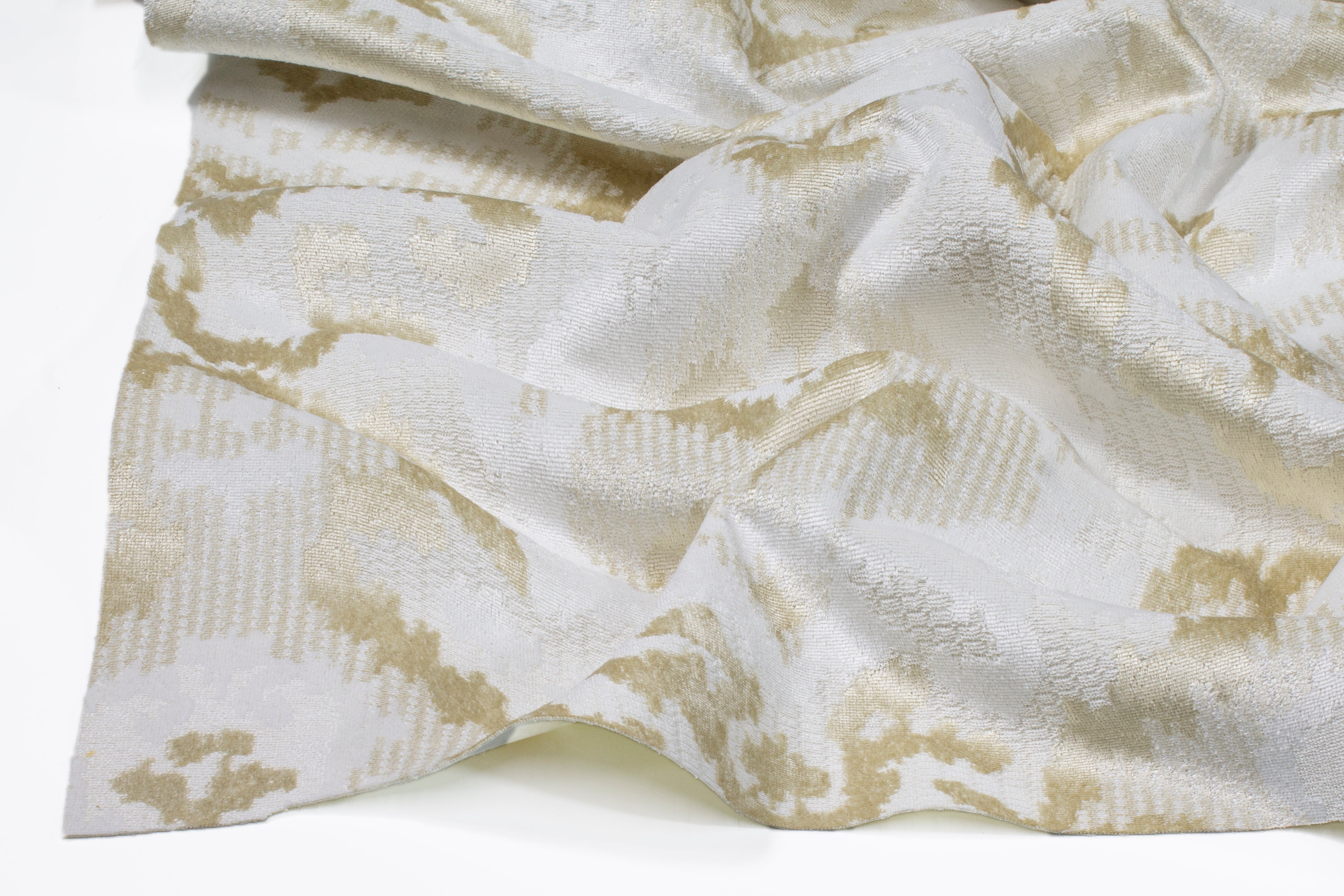 Damask Upholstery Velvet - Champagne / Off White
