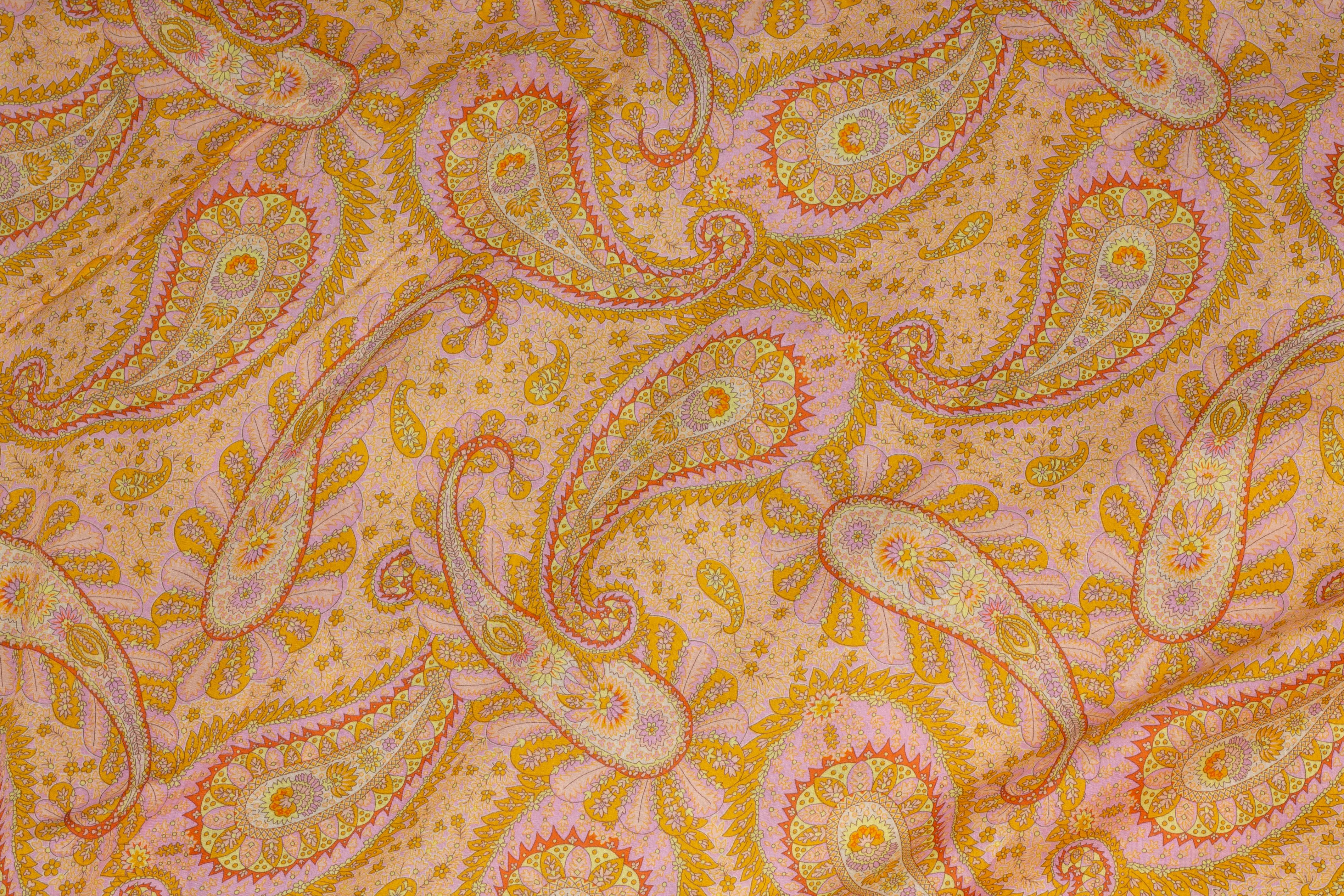Peach Paisley Lightweight Italian Cotton - Prime Fabrics