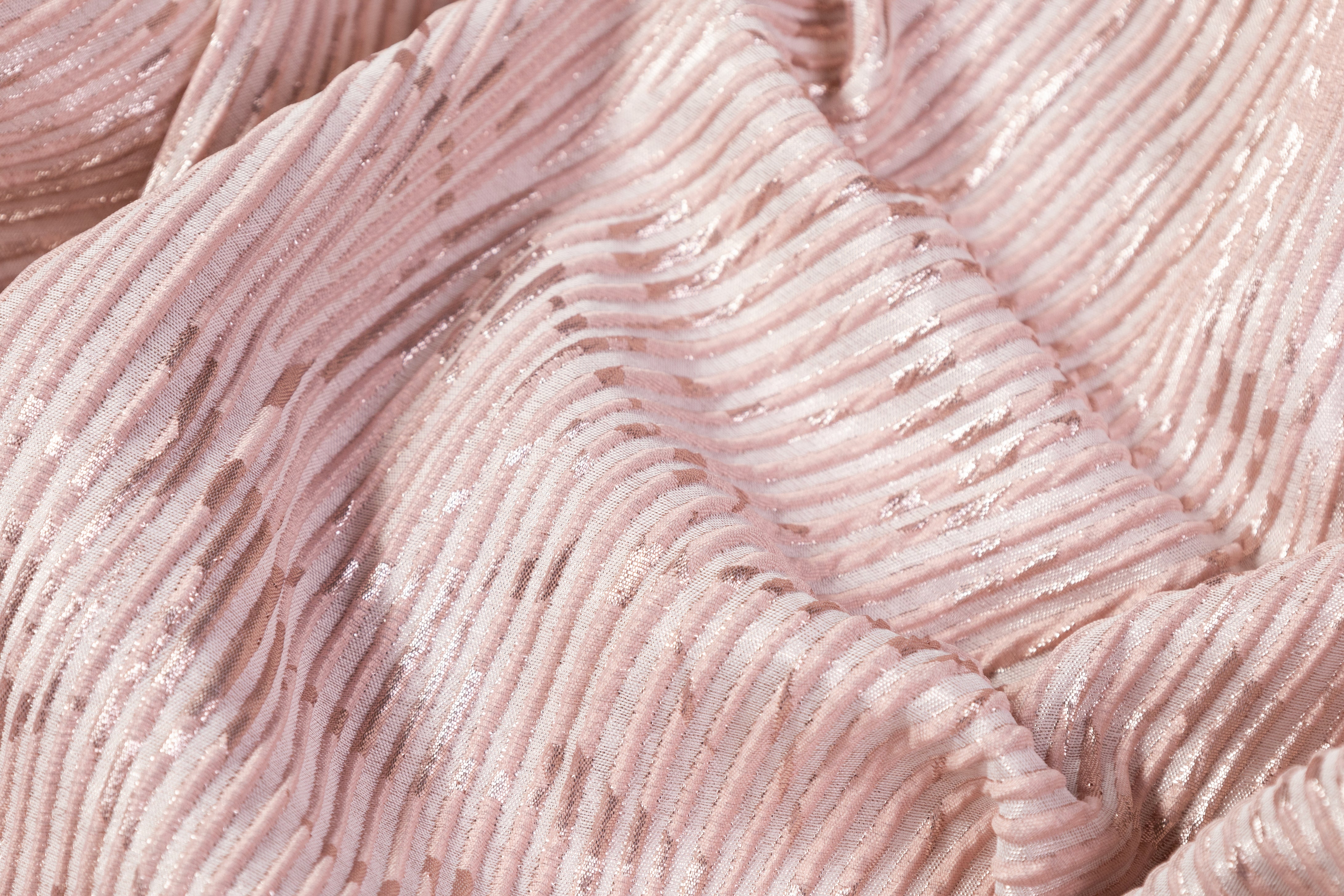 Metallic Italian Cloqué Brocade - Pink