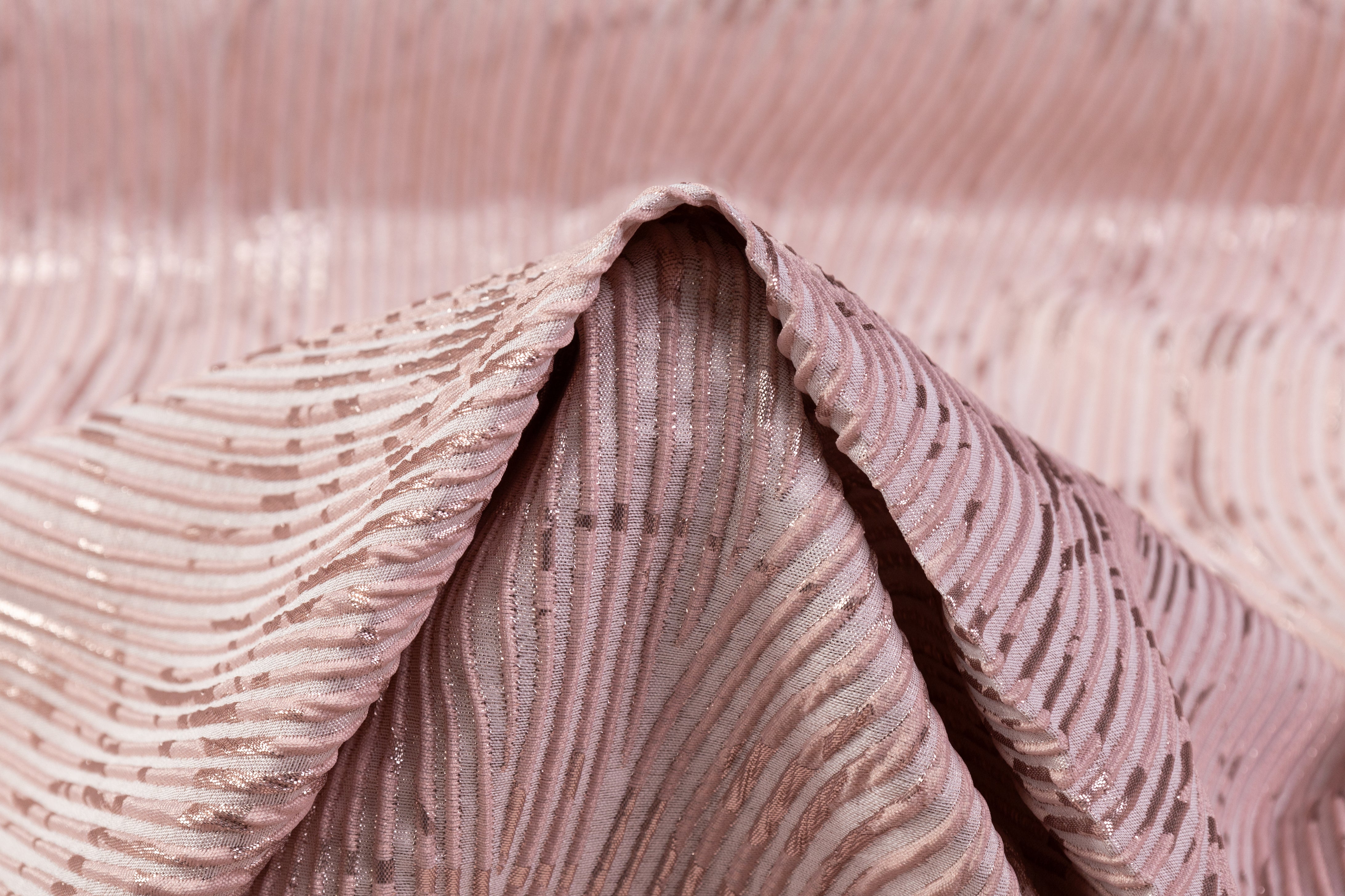 Metallic Italian Cloqué Brocade - Pink