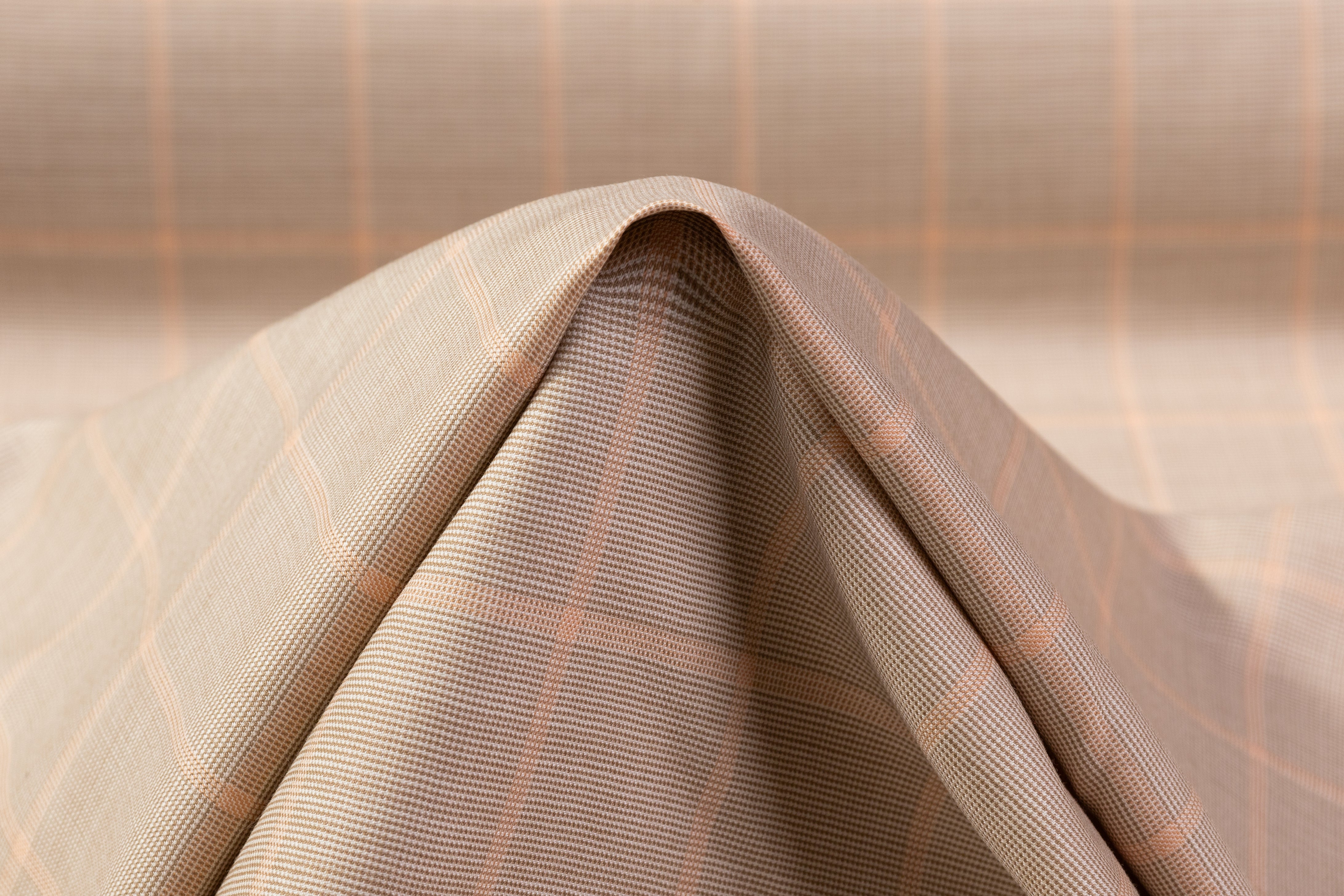 Checked Italian Super 120s Italian Wool Suiting - Beige / Peach