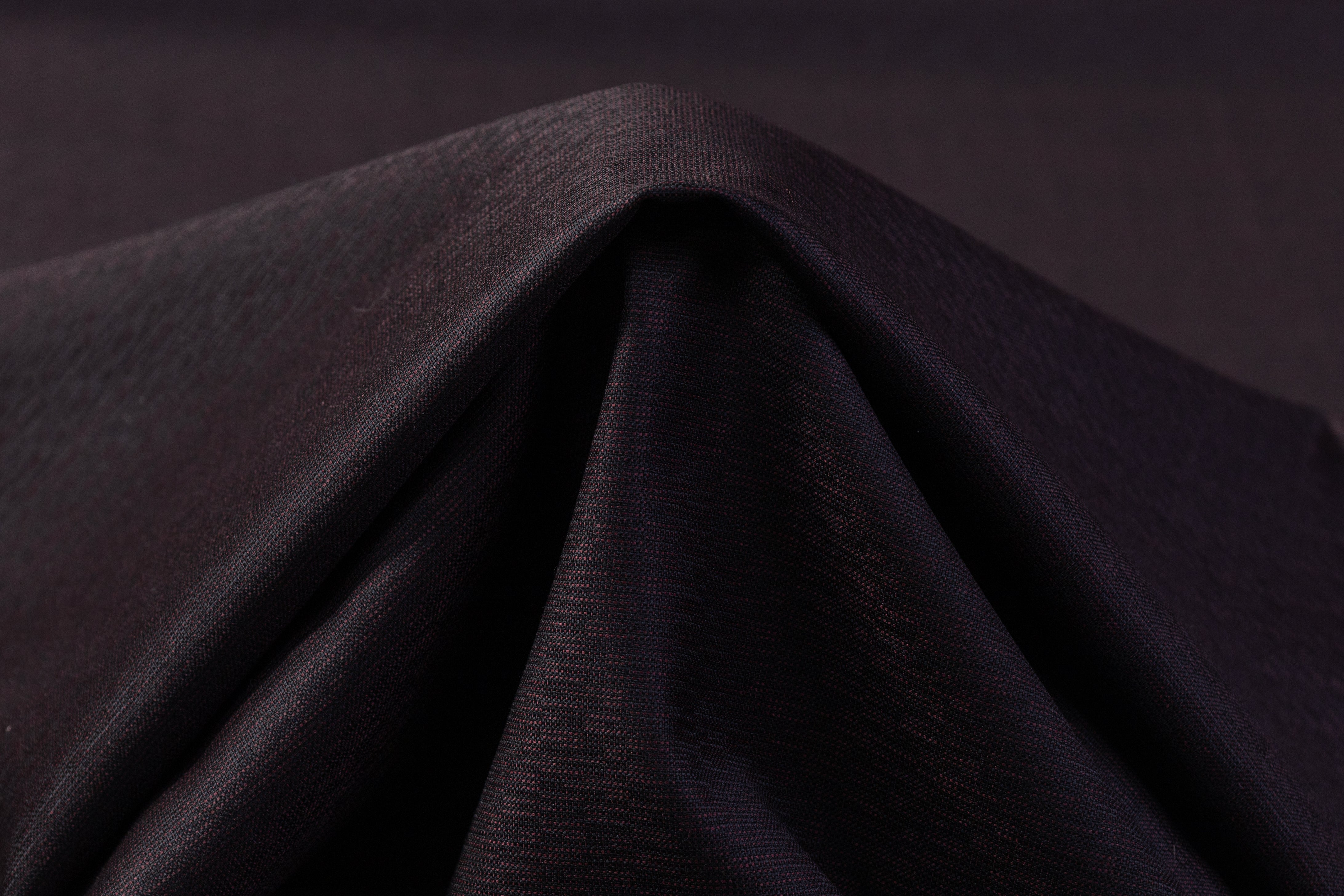Micro Pattern Italian Wool Suiting - Burgundy / Black