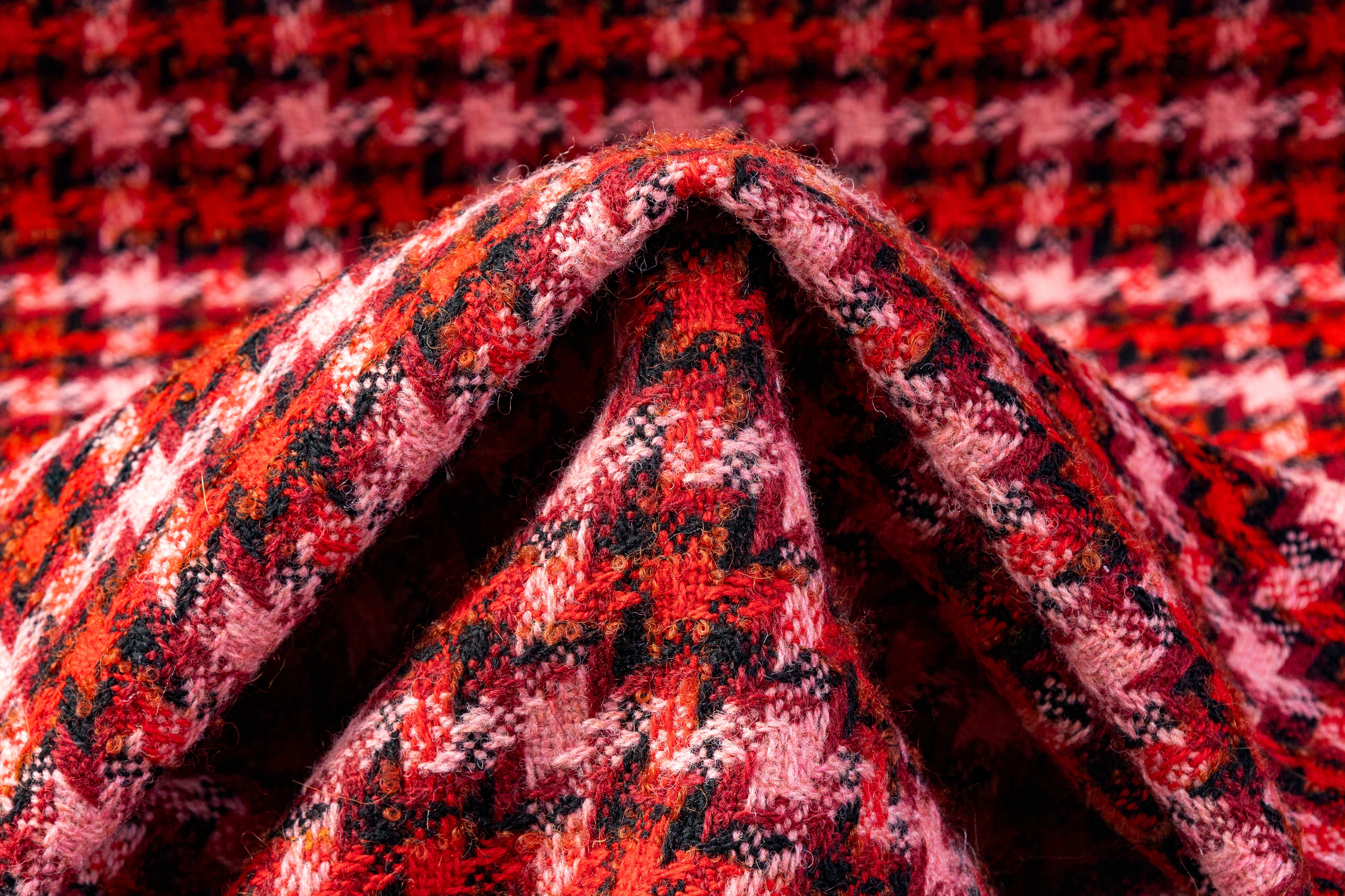 Etro - Italian Wool Tweed Boucle - Red / Burgundy / Brown / Pink