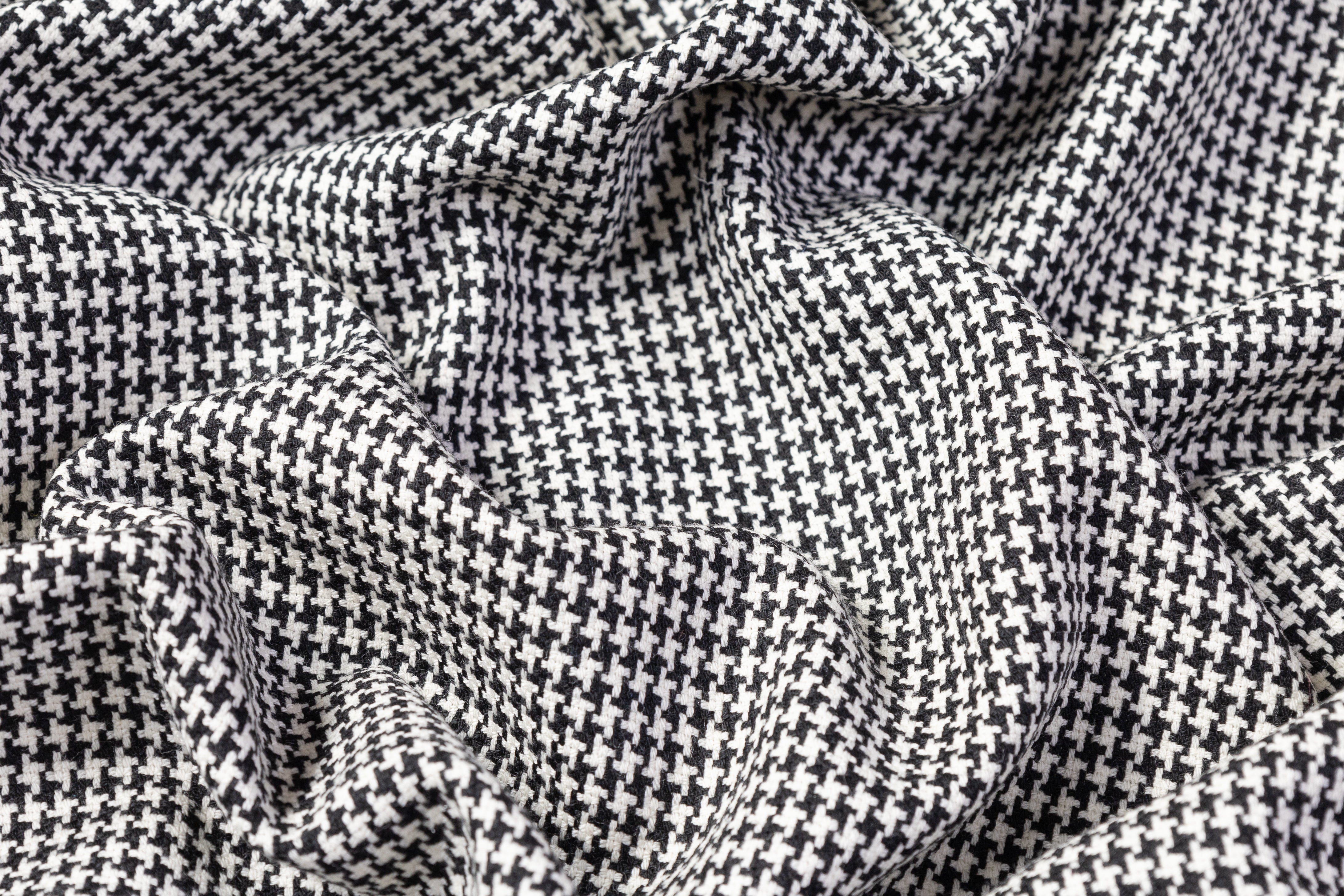 Houndstooth Australian Wool Suiting - Black / Off White