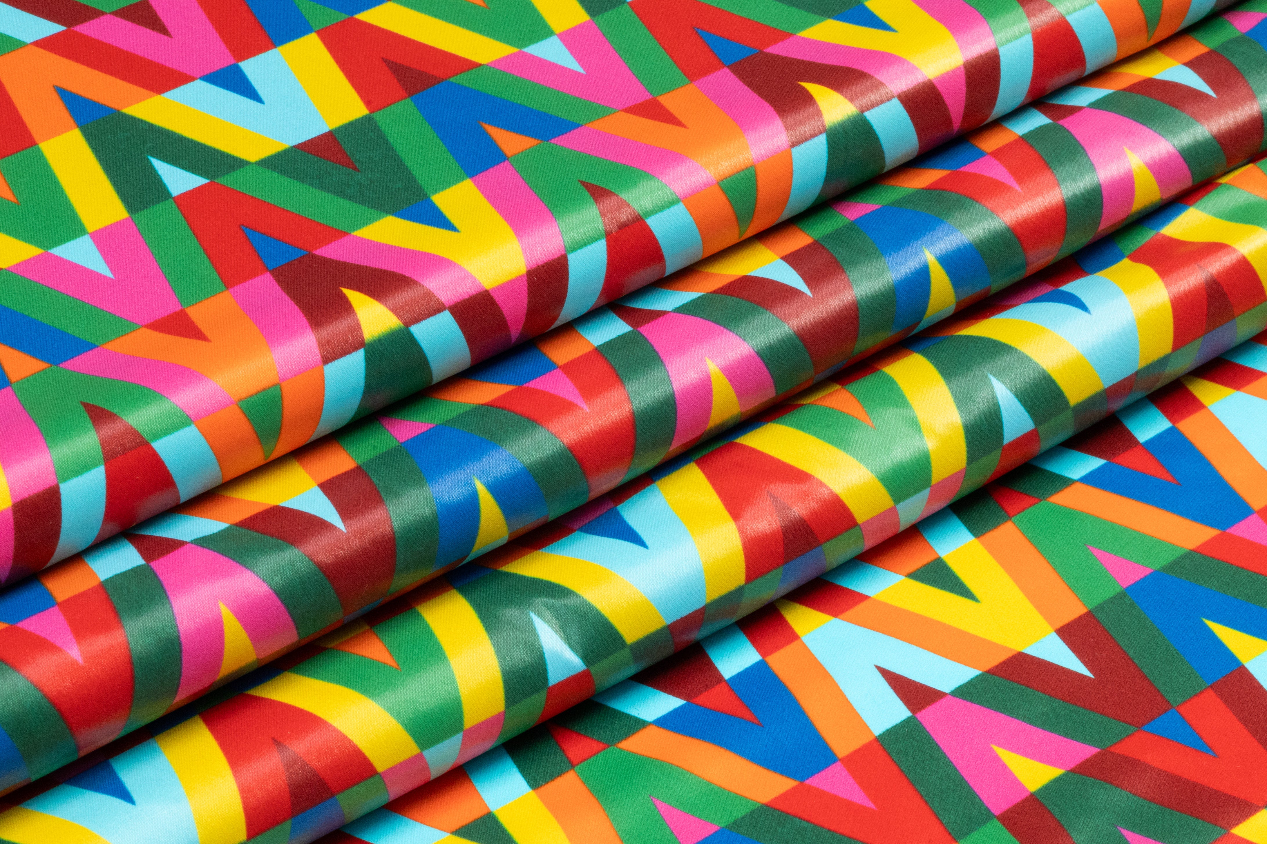 Chevron Italian Nylon Print - Multicolor