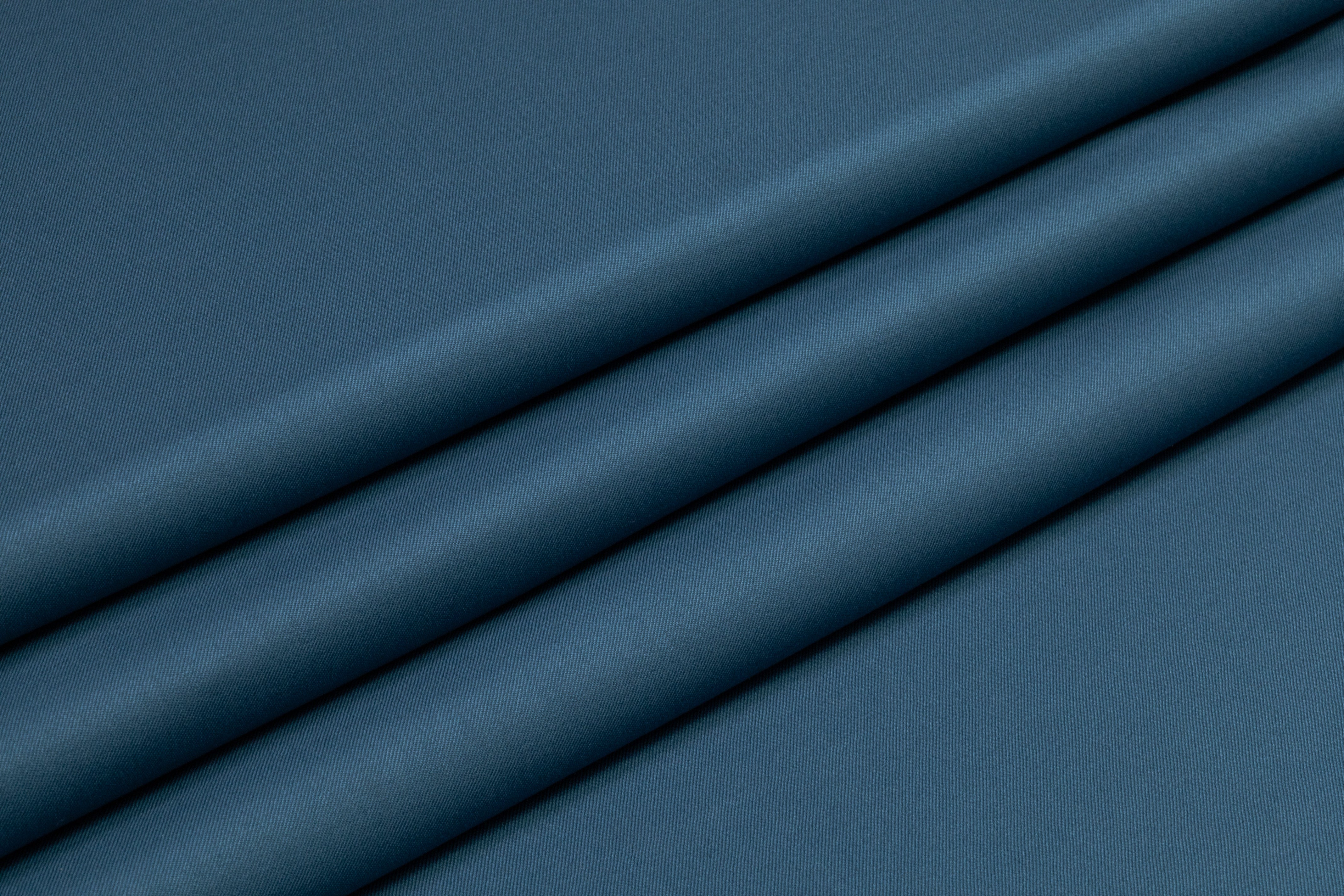 Summer Tasmania Super 130s Italian Wool Suiting - Blue Jay