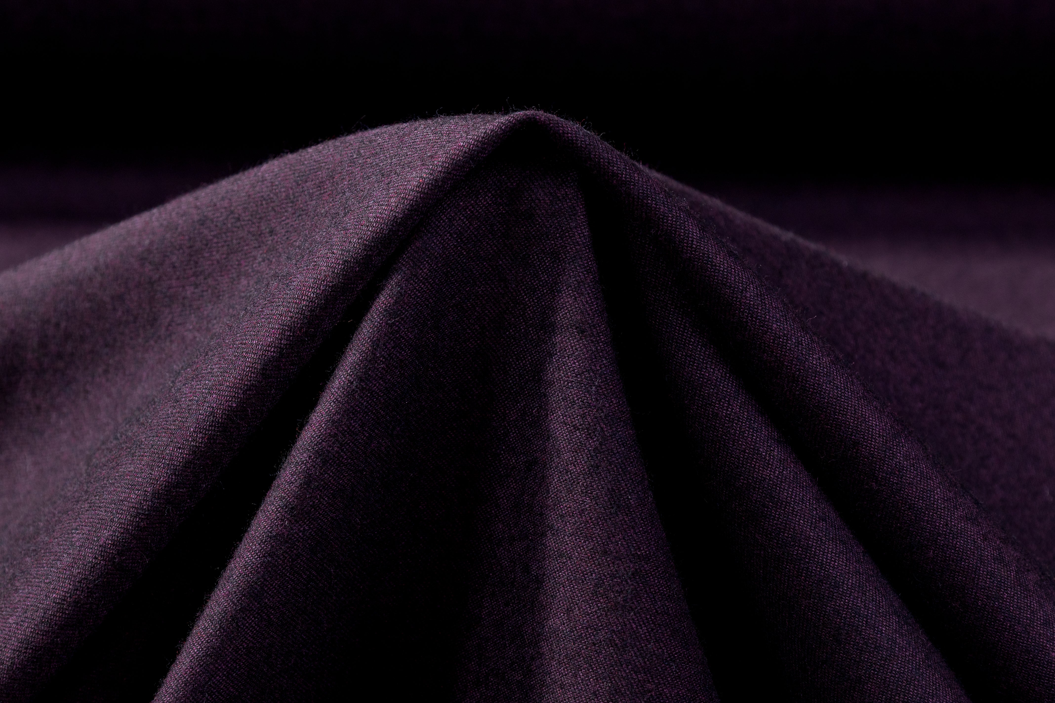 Carnet - Two Tone Italian Wool Blend Flannel - Plum / Black