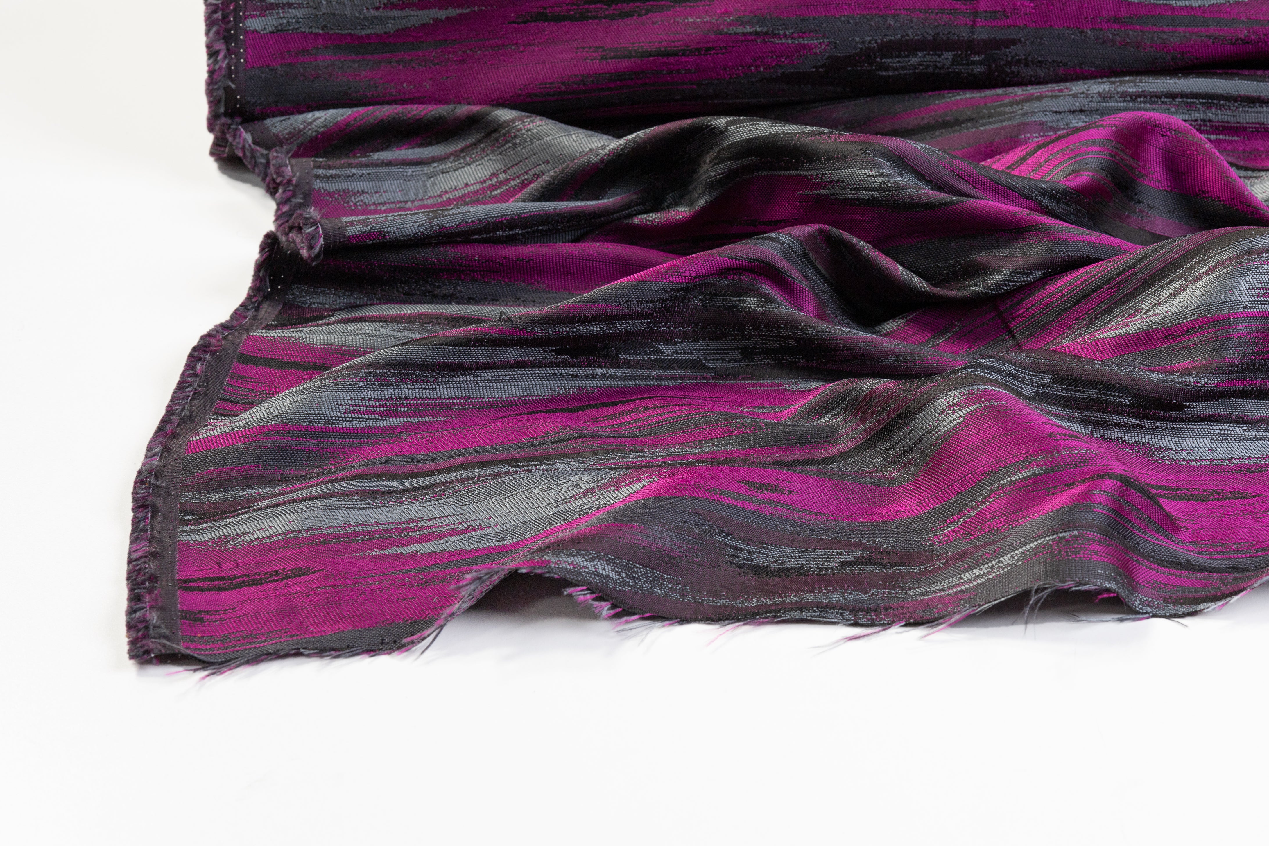 Streak Brocade - Fuchsia / Gray