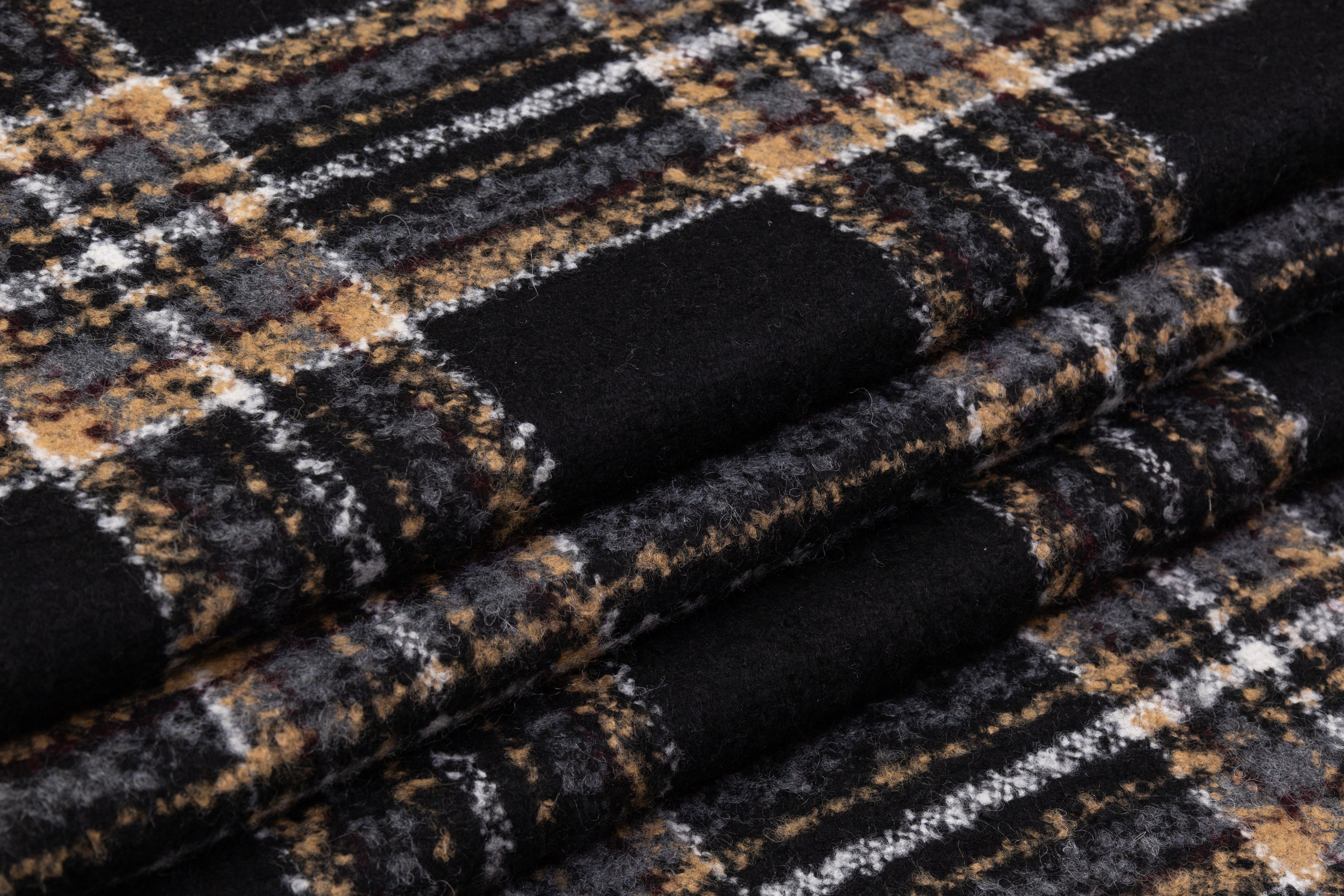 Plaid Italian Wool Blend Boucle Coating - Black / Camel