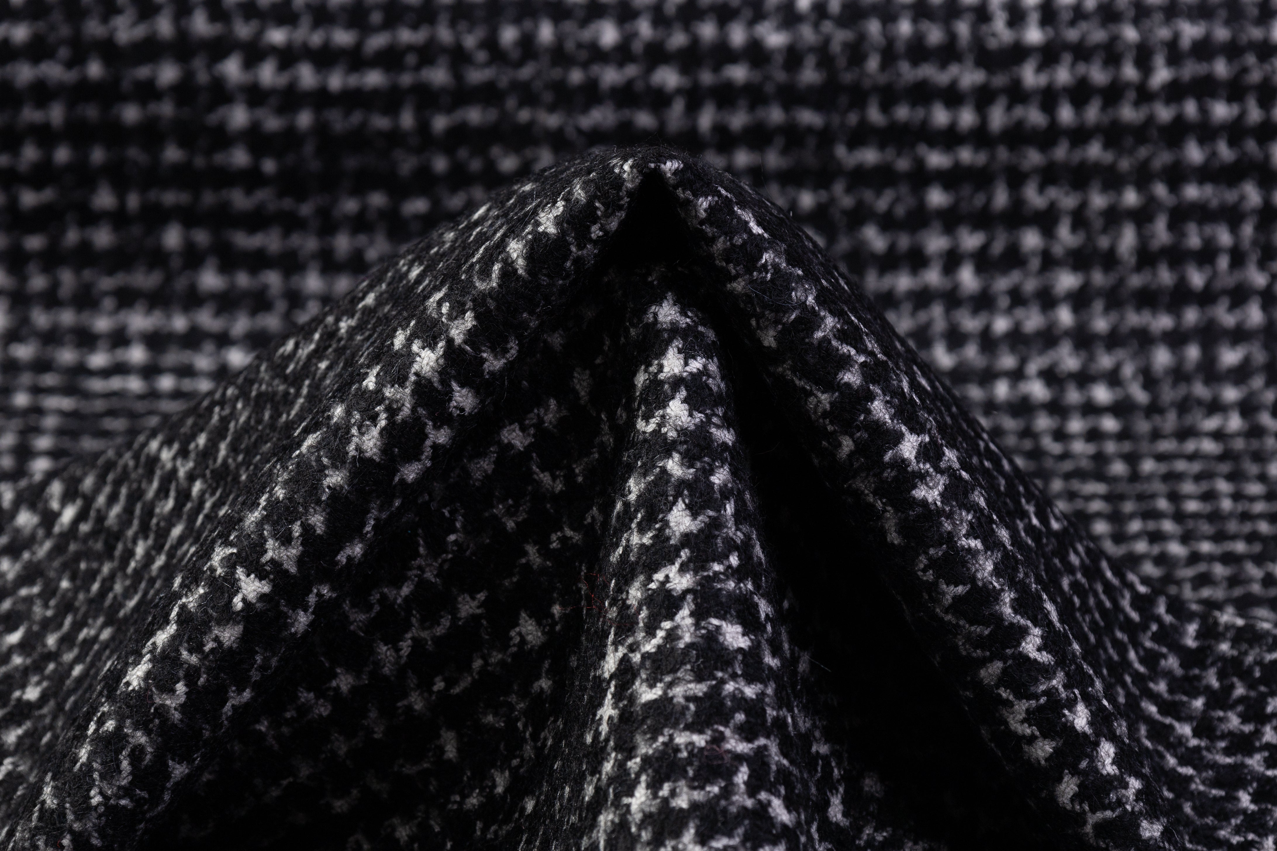 Houndstooth Italian Wool Suiting - Black / White