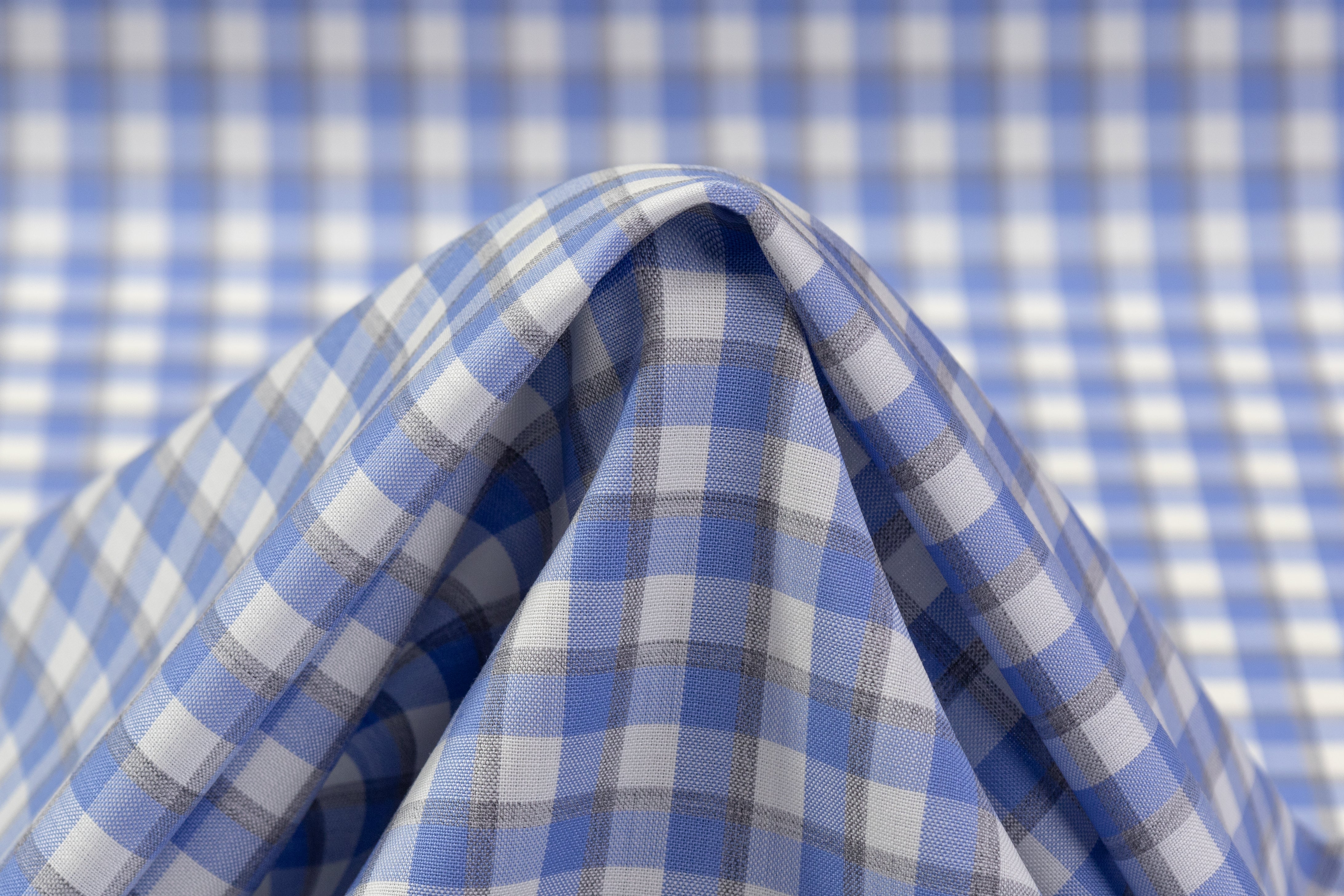 Checked Italian Wool Suiting - Blue / Off White