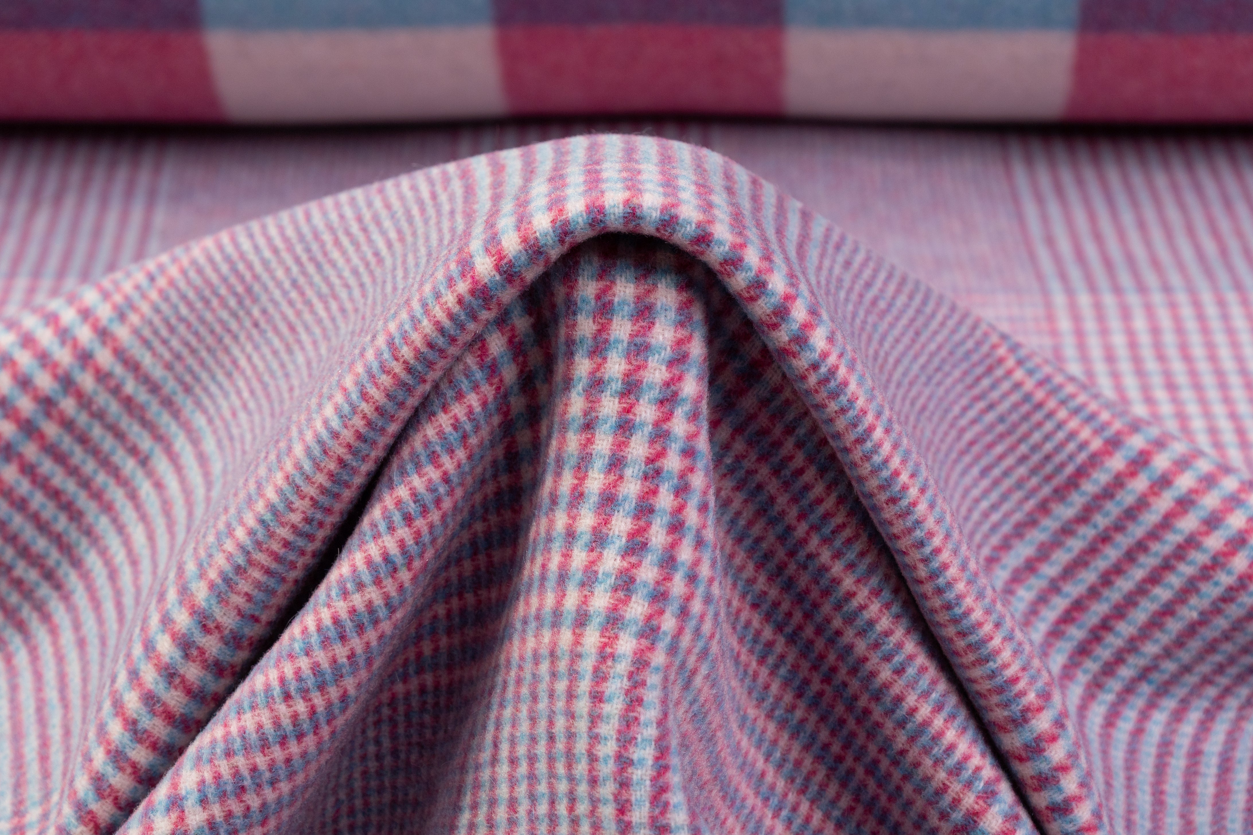 Double Faced Italian Wool Nylon Coating - Pink / Blue / white