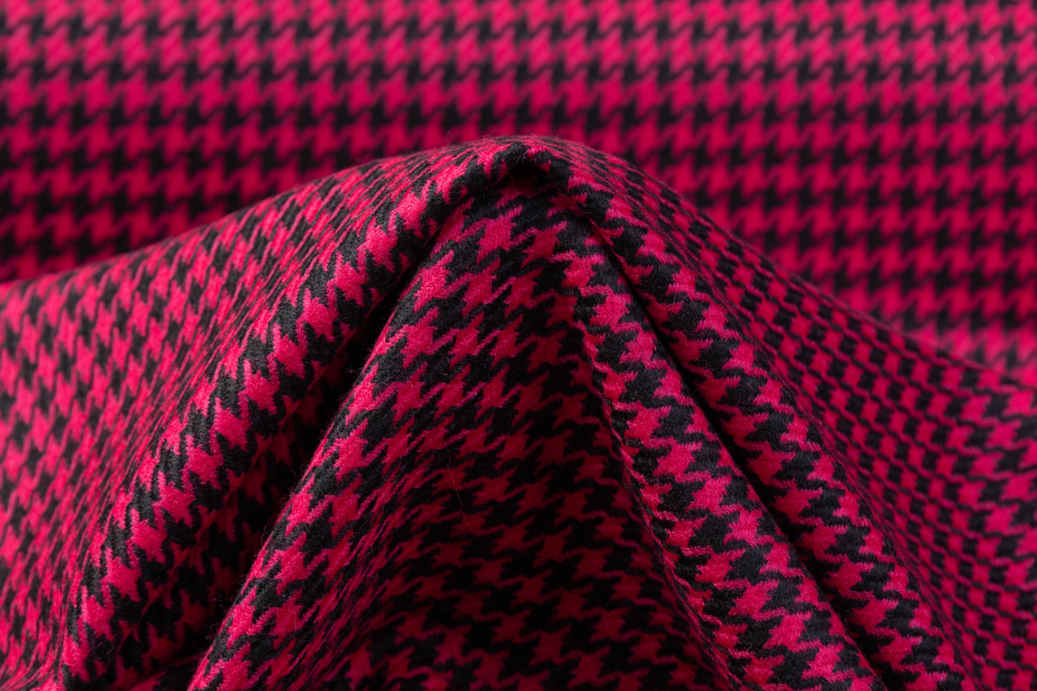 Houndstooth Italian Wool Suiting - Raspberry / Black