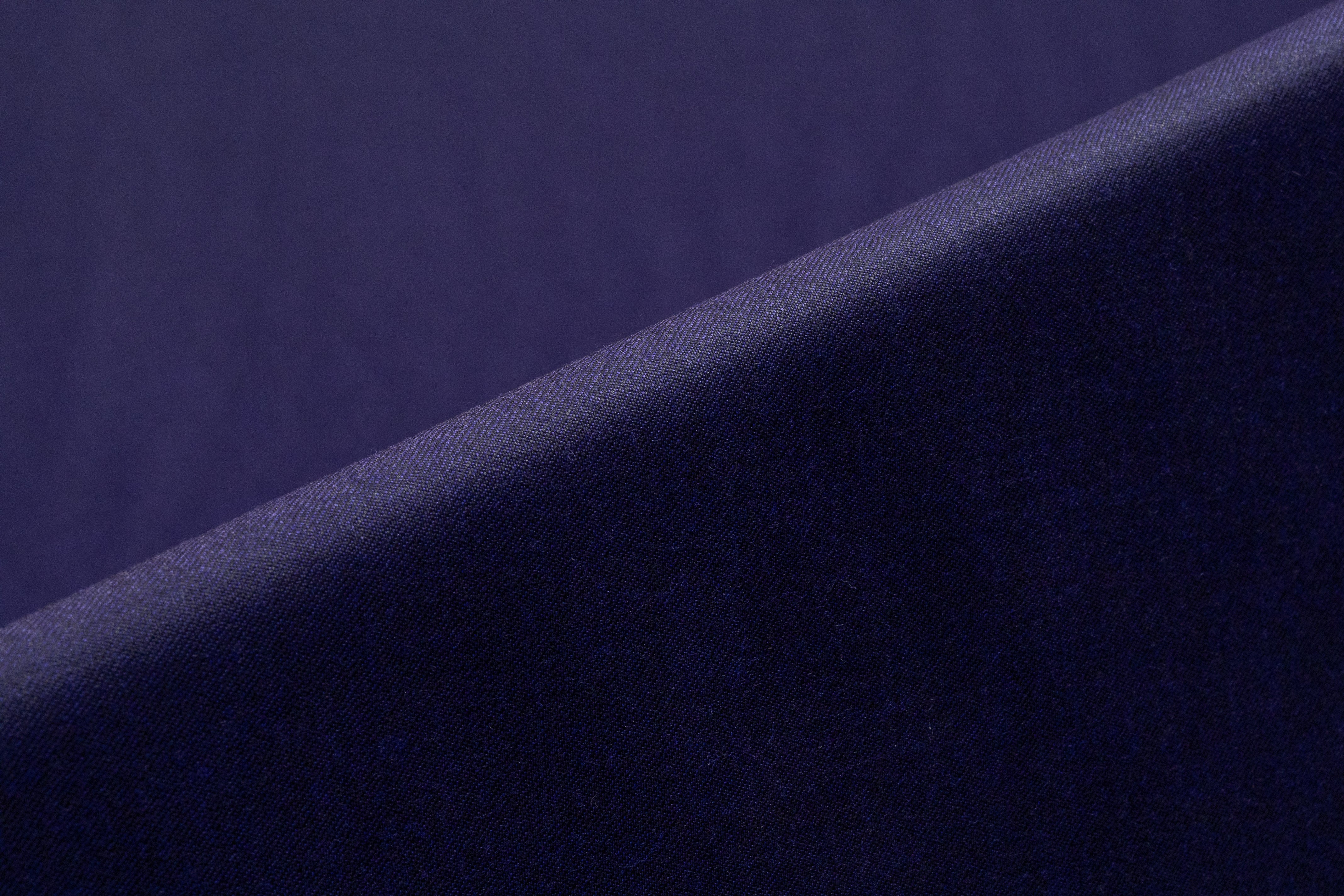 Italian Wool Suiting - Navy