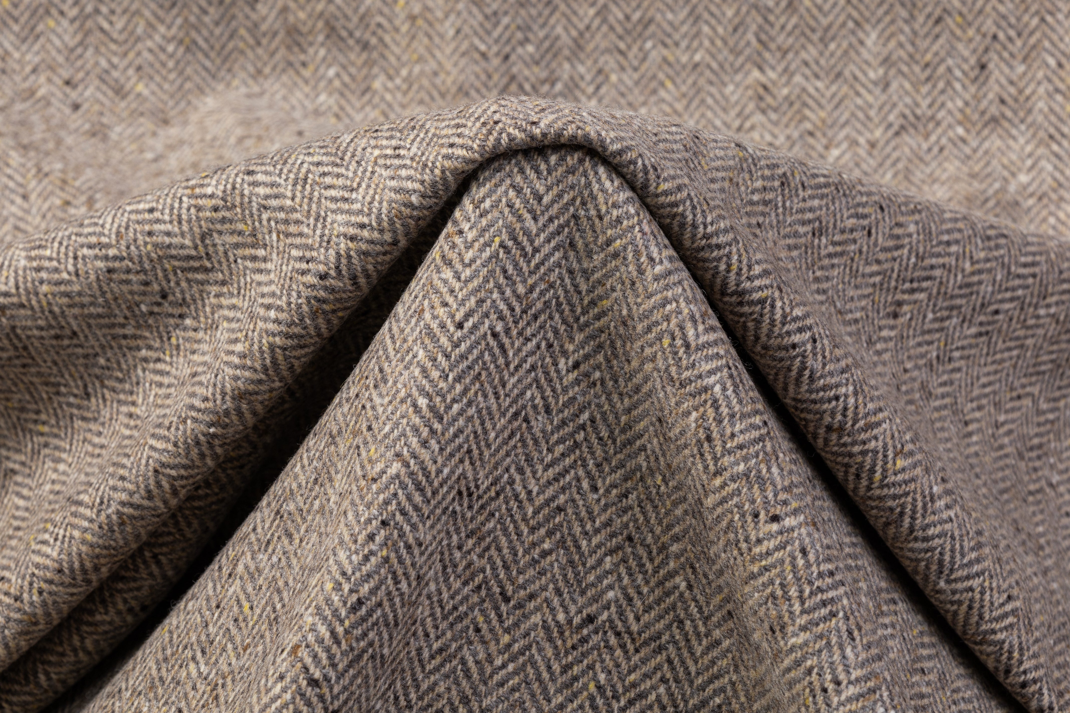 Herringbone Tweed Italian Wool Coating - Gray / Brown