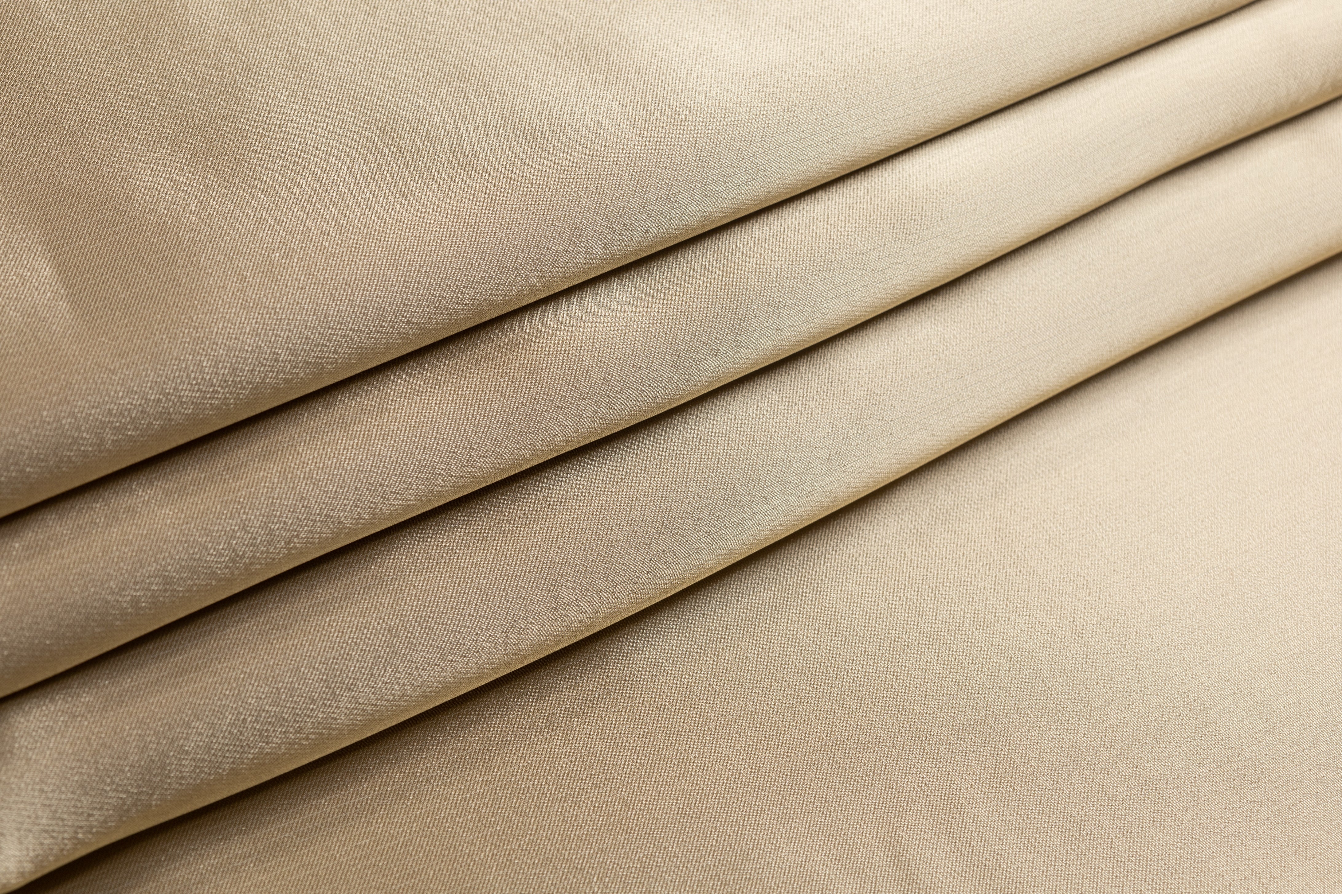 Heavy Italian Silk Crepe Lamé - Gold