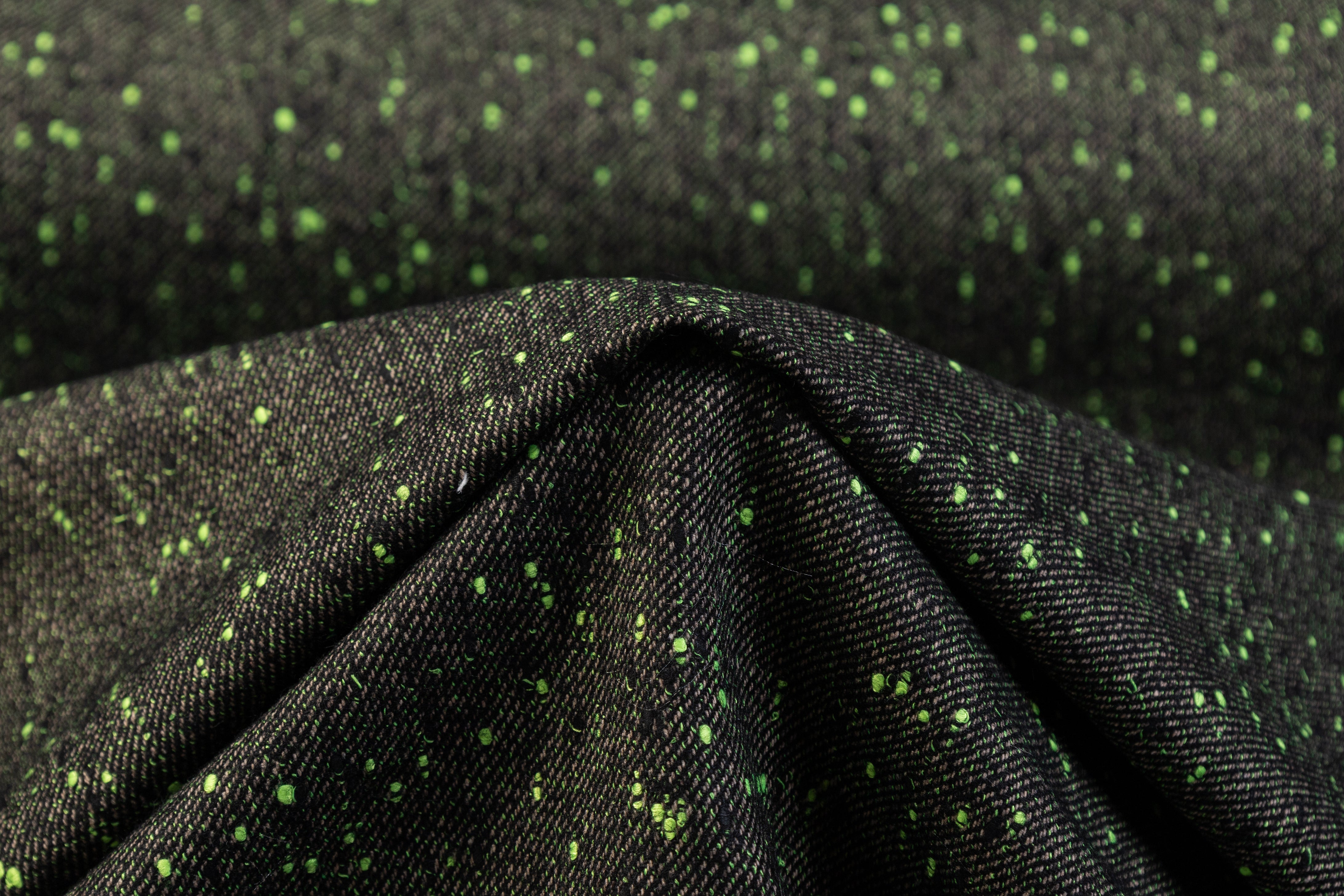 Speckled Italian Wool Blend - Green / Black