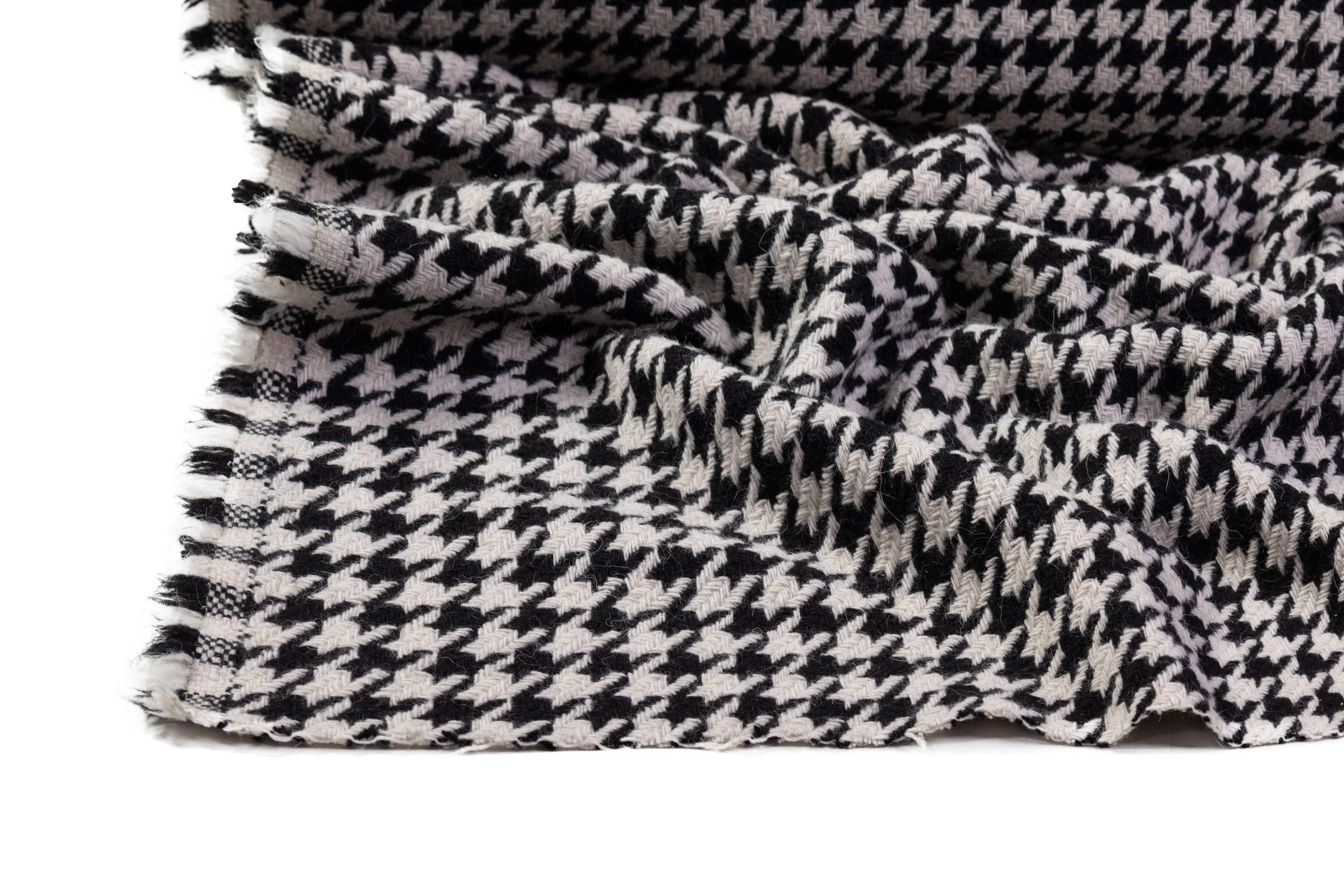 Houndstooth Italian Wool Tweed Coating - Black / Off White