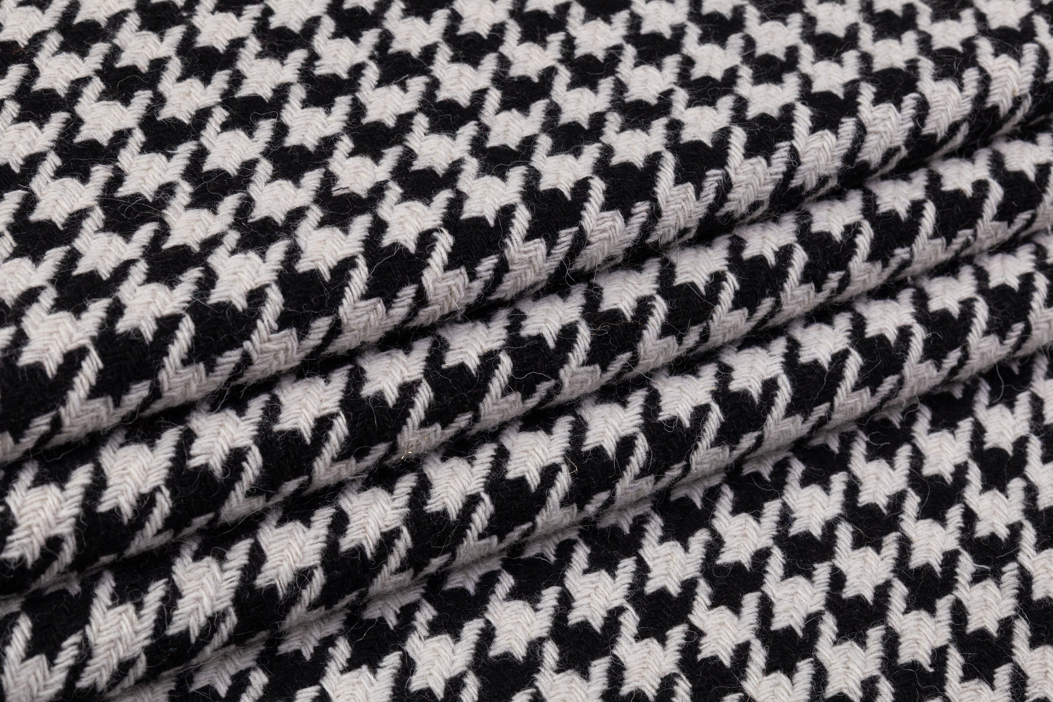 Houndstooth Italian Wool Tweed Coating - Black / Off White