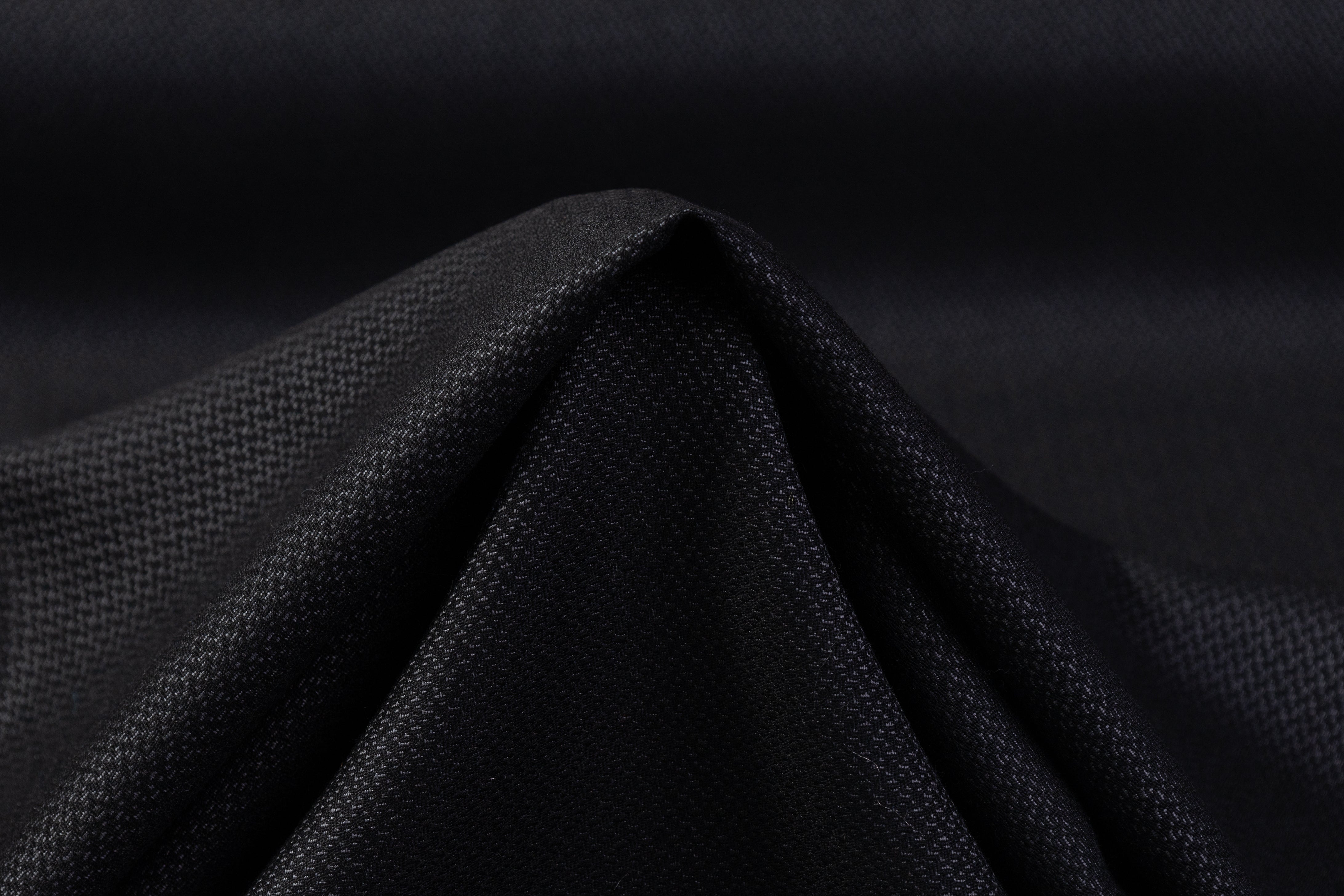 Cerruti - Micro Pattern Italian Wool Suiting - Black