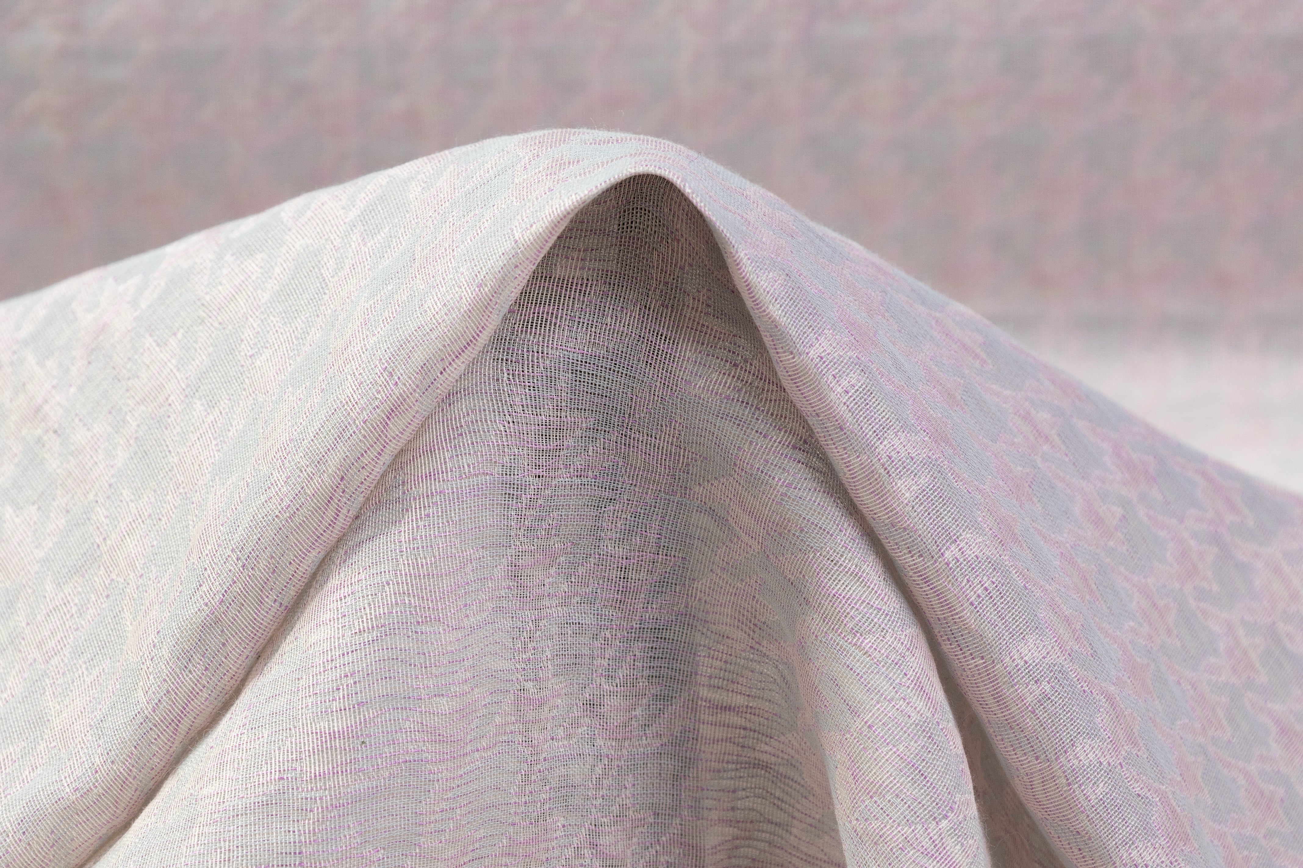 Houndstooth Italian Sheer Jacquard - Icy Blue / Lavender