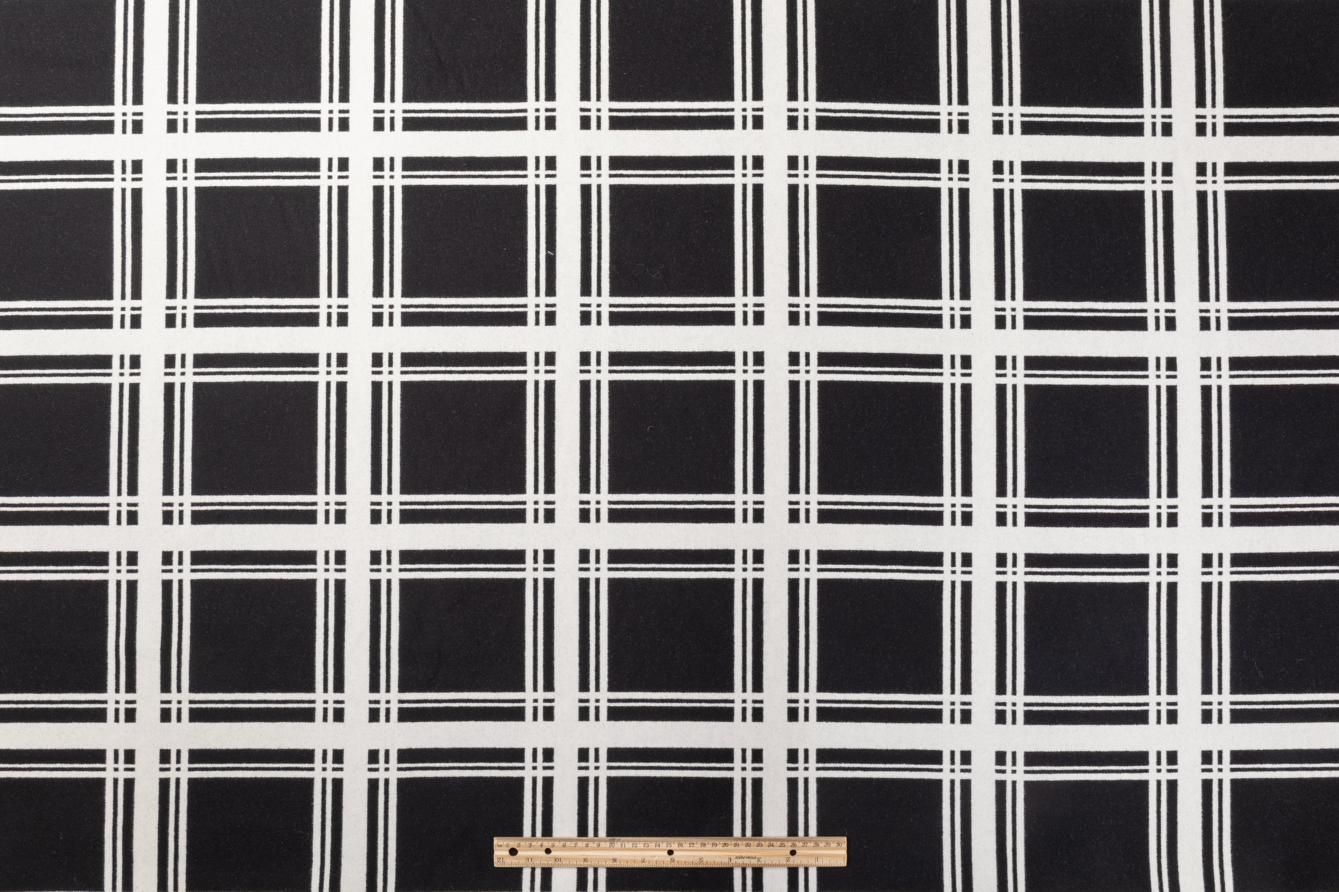 Ralph Lauren - Double Faced Italian Wool Coating - Black / White