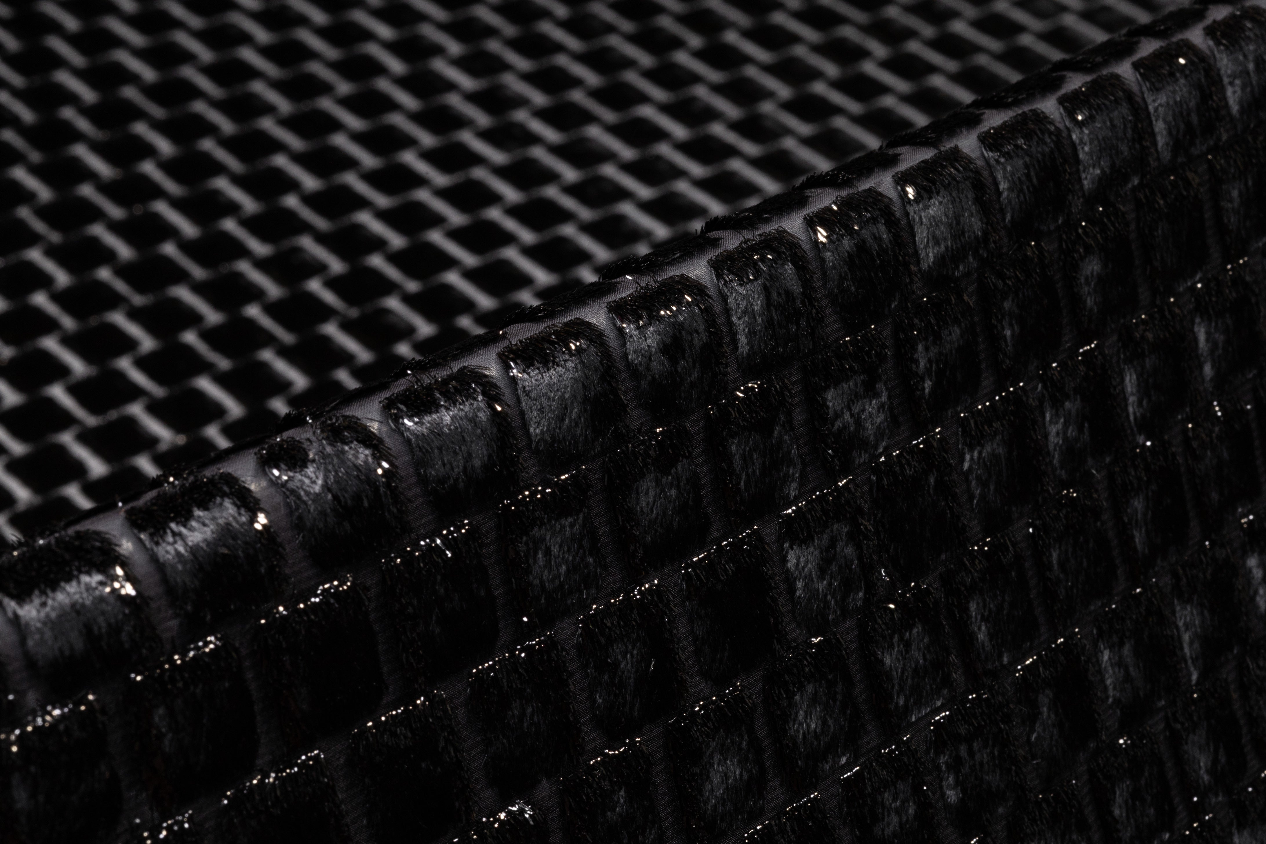 Metallic Italian Silk Viscose Fil Coupé - Black