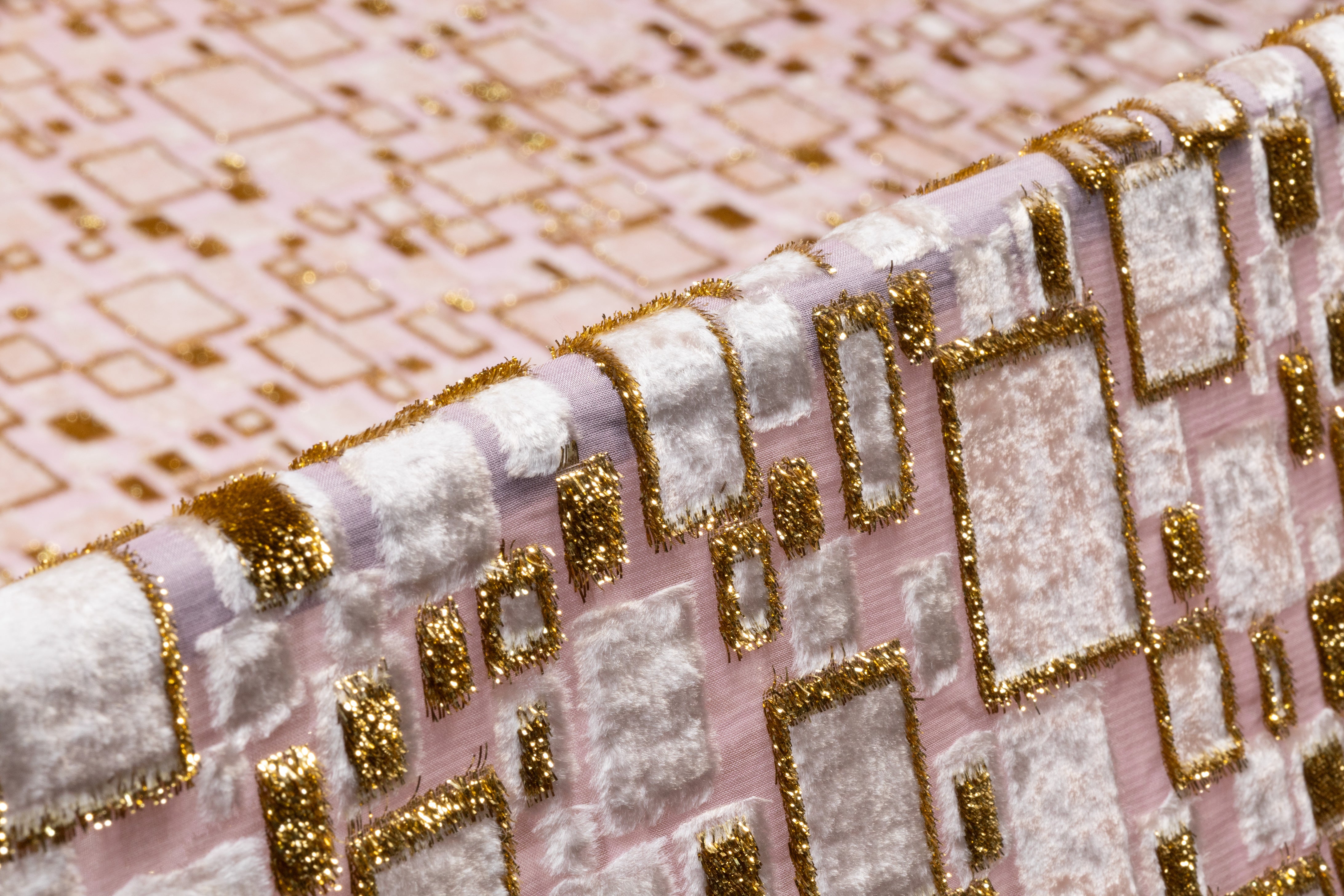 Metallic Italian Silk Viscose Fil Coupé - Pink / Gold