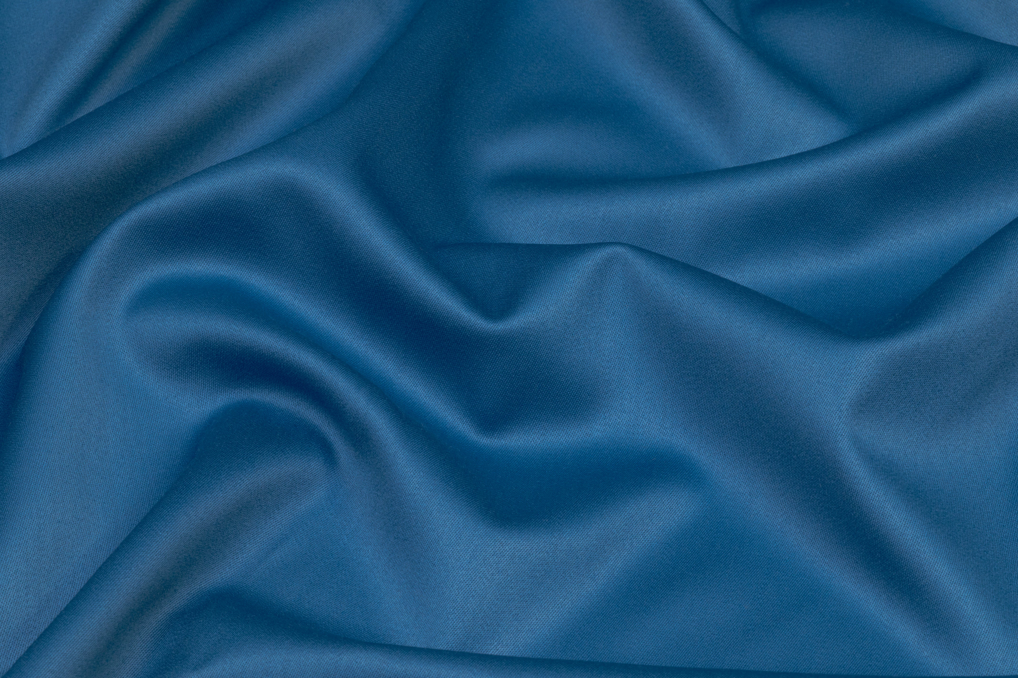Super 150s Italian Wool Blend Satin Faille Suiting - Cerulean Blue