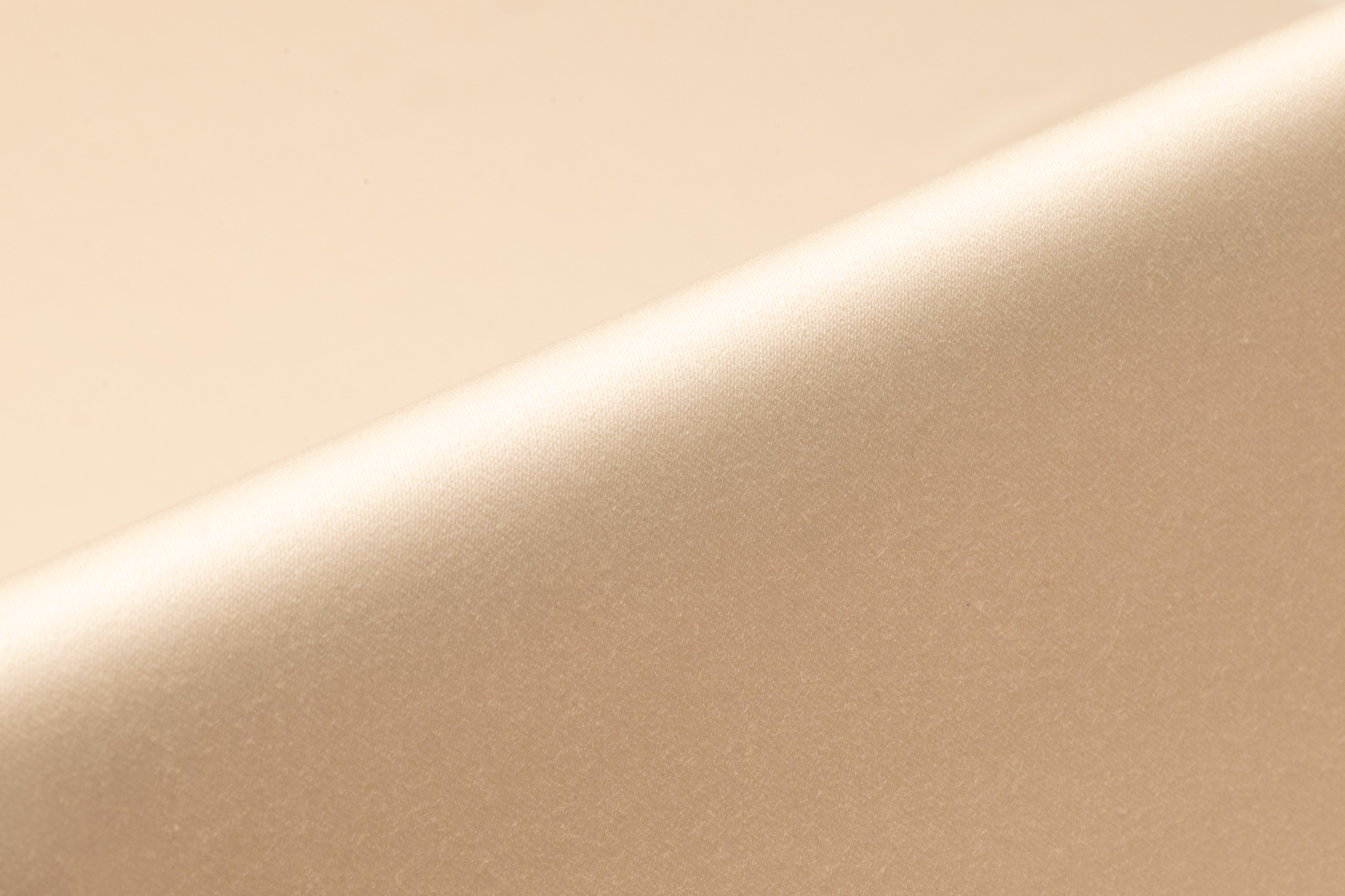 Super 150s Italian Wool Blend Satin Faille Suiting - White Sand