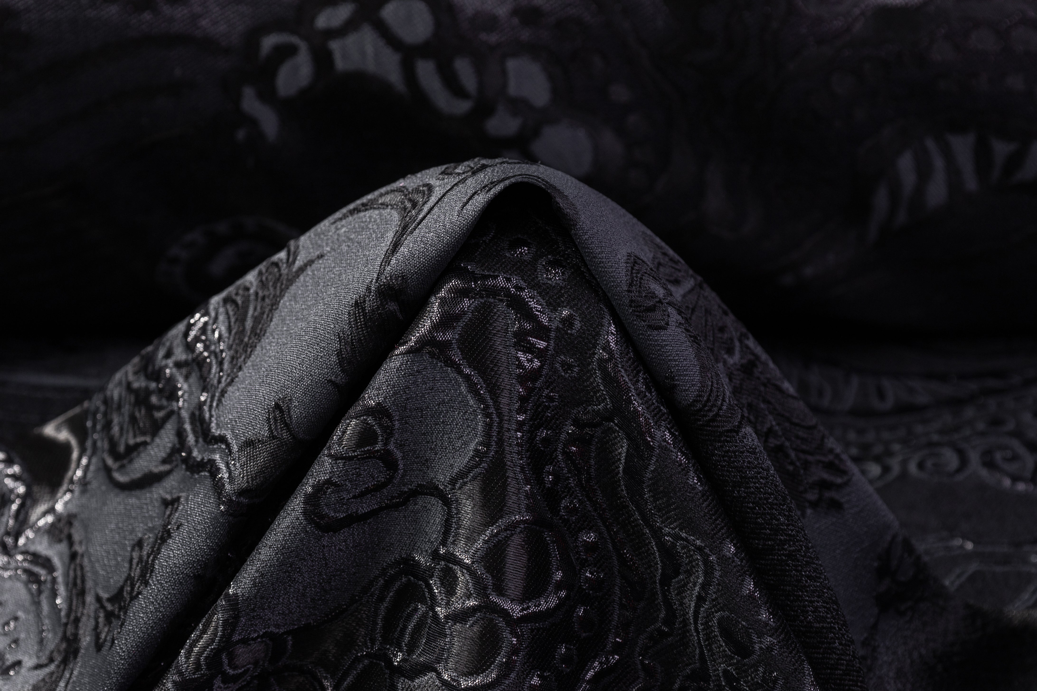 Floral Cloqué Border Brocade - Navy / Black