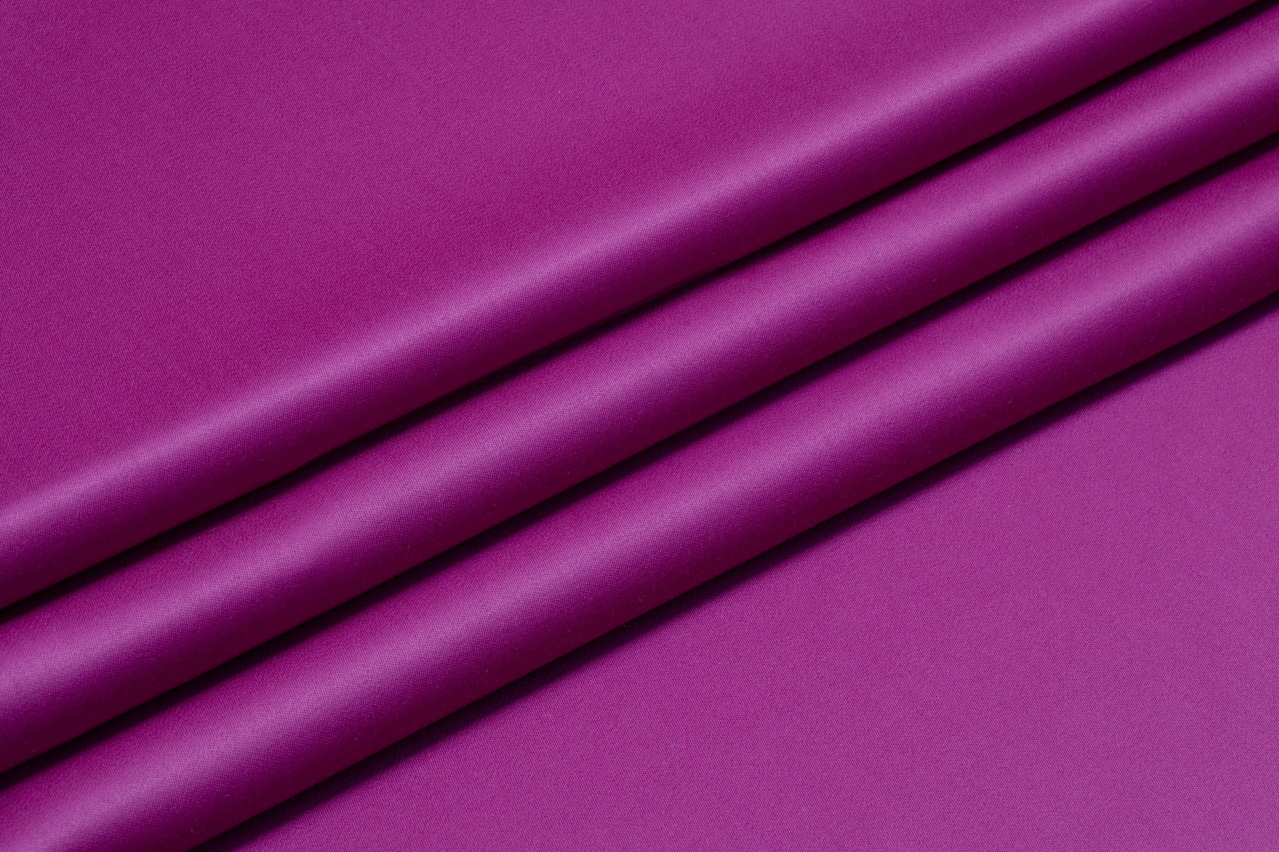 Super 150s Italian Wool Blend Satin Faille Suiting - Dark Fuchsia