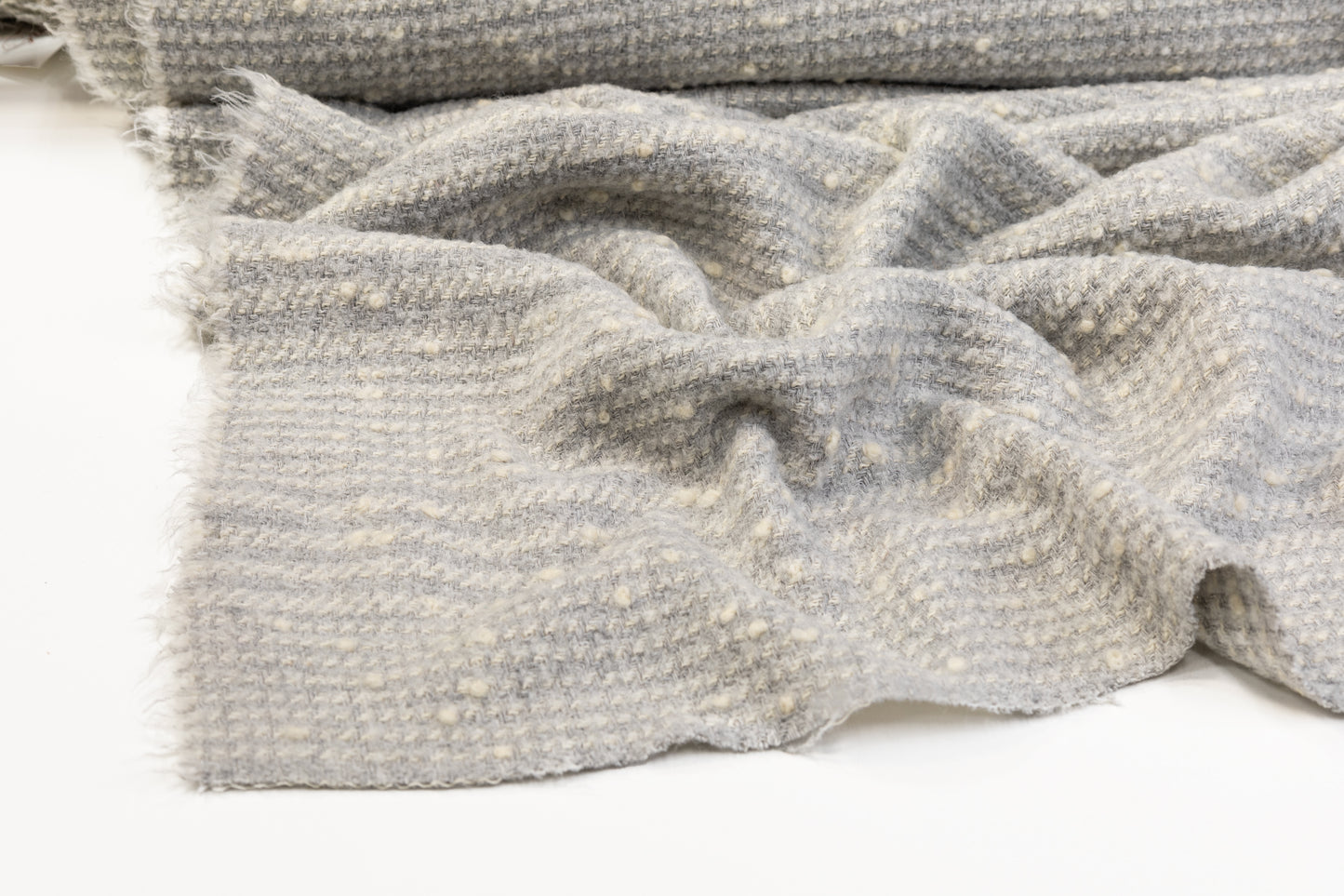 Wool Blend Tweed Boucle - Gray / Ivory