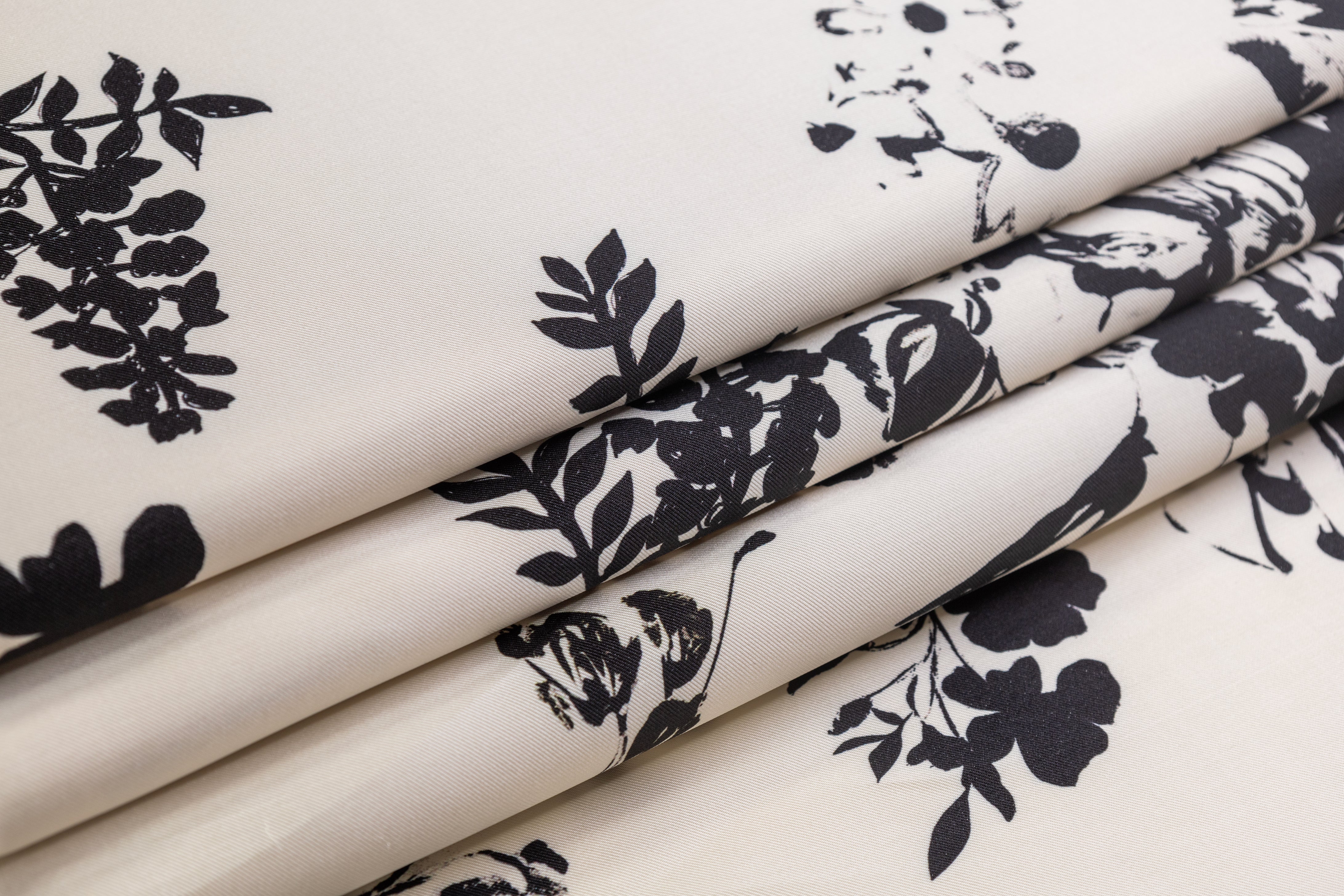 Floral Printed Poly Mikado - Off White / Black