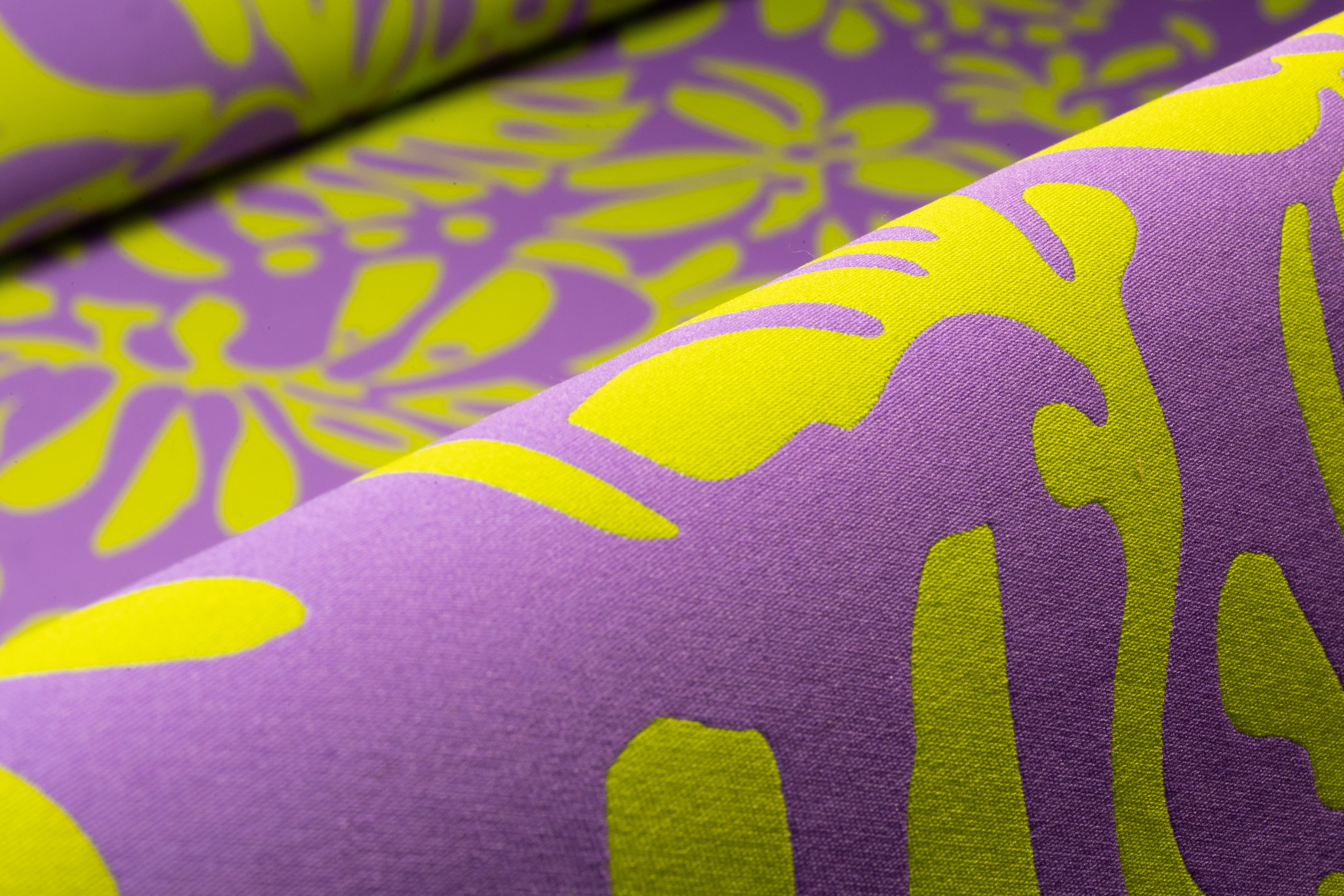 Carnet - Floral Double Faced Italian Silk Blend Brocade - Green / Purple
