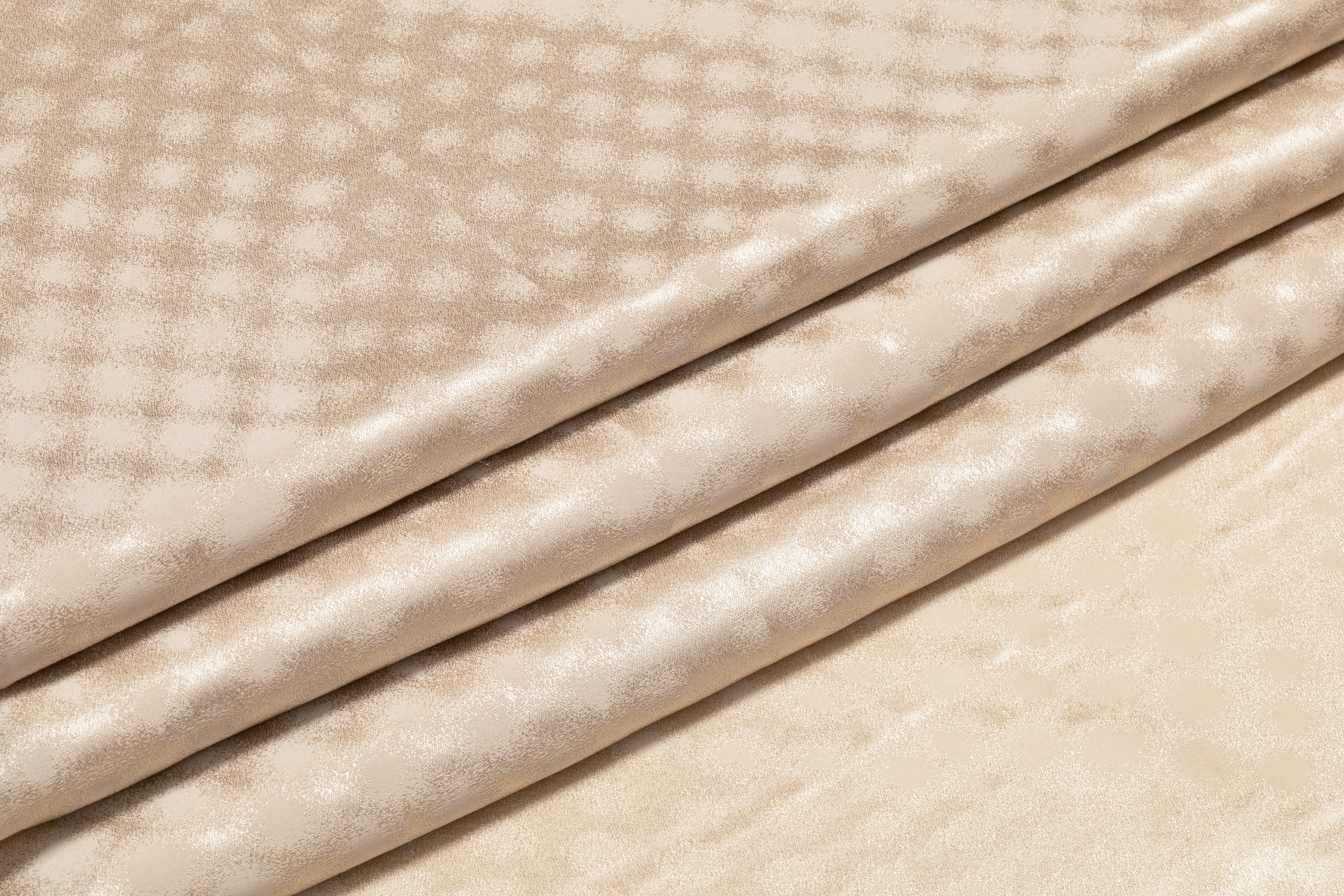 Dotted Italian Silk Jacquard - Light Taupe