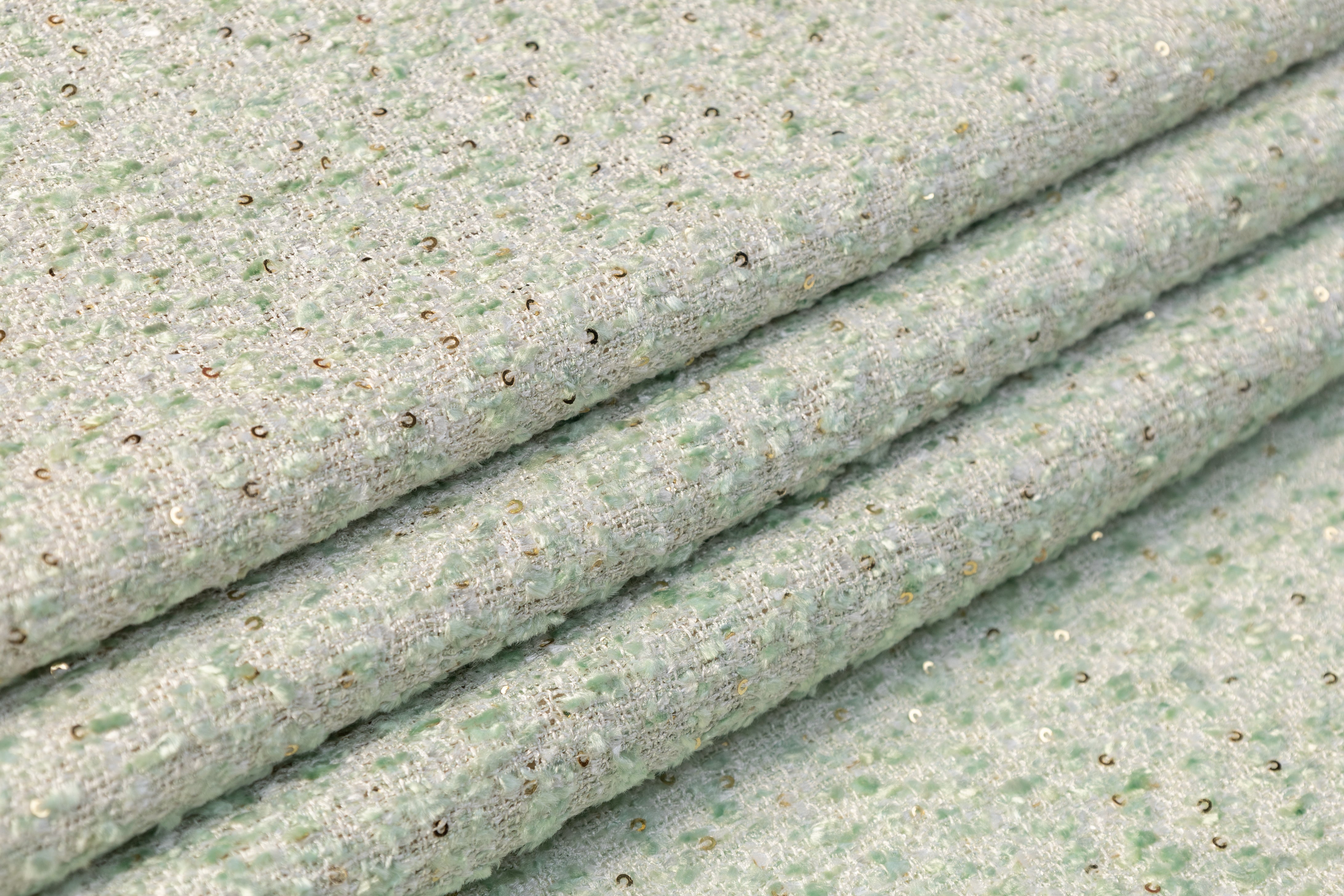 Sequined Viscose Chenille Tweed - Green / White / Gold