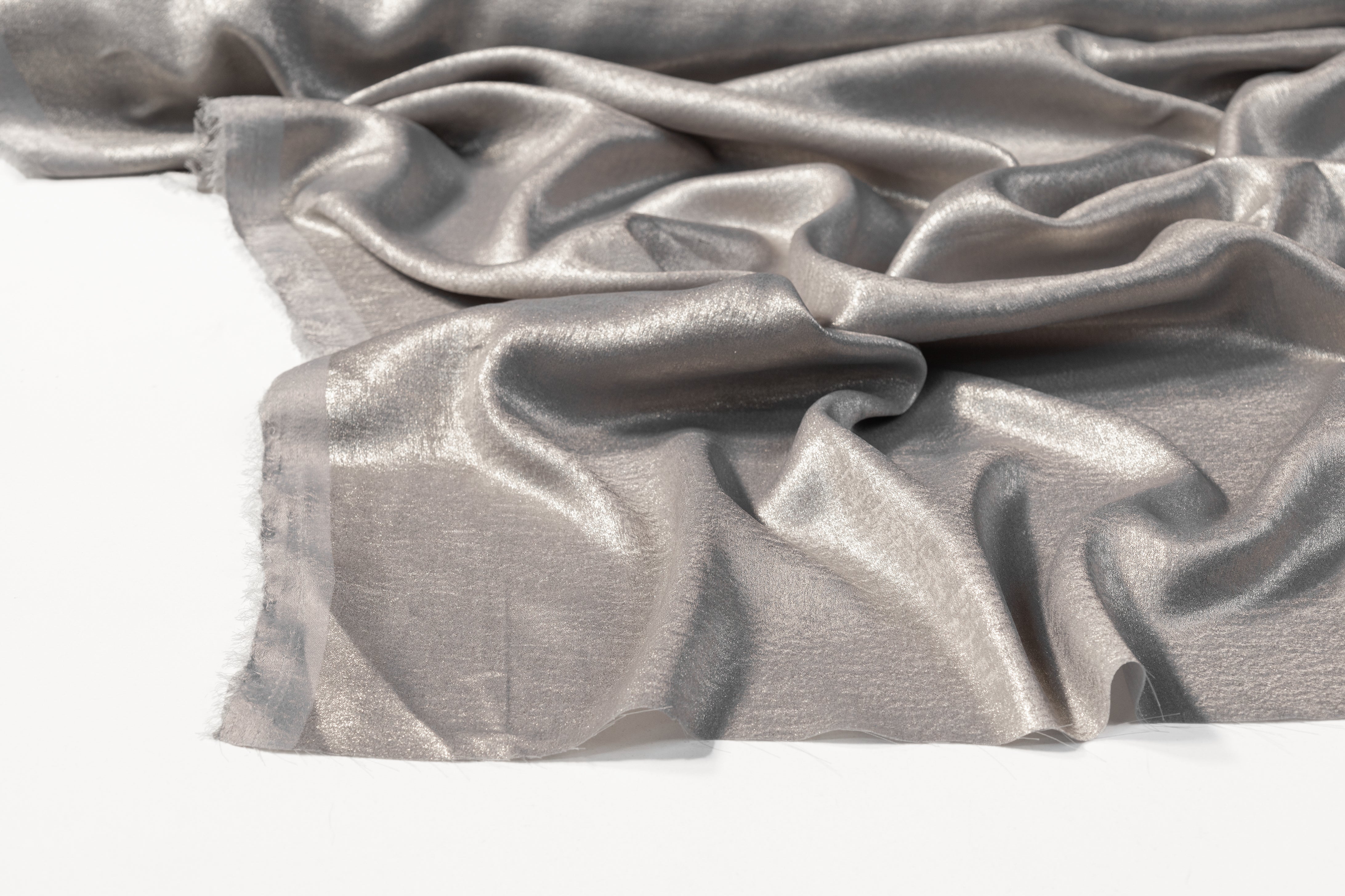 Shimmer Crepe de Chine - Gray / Gold